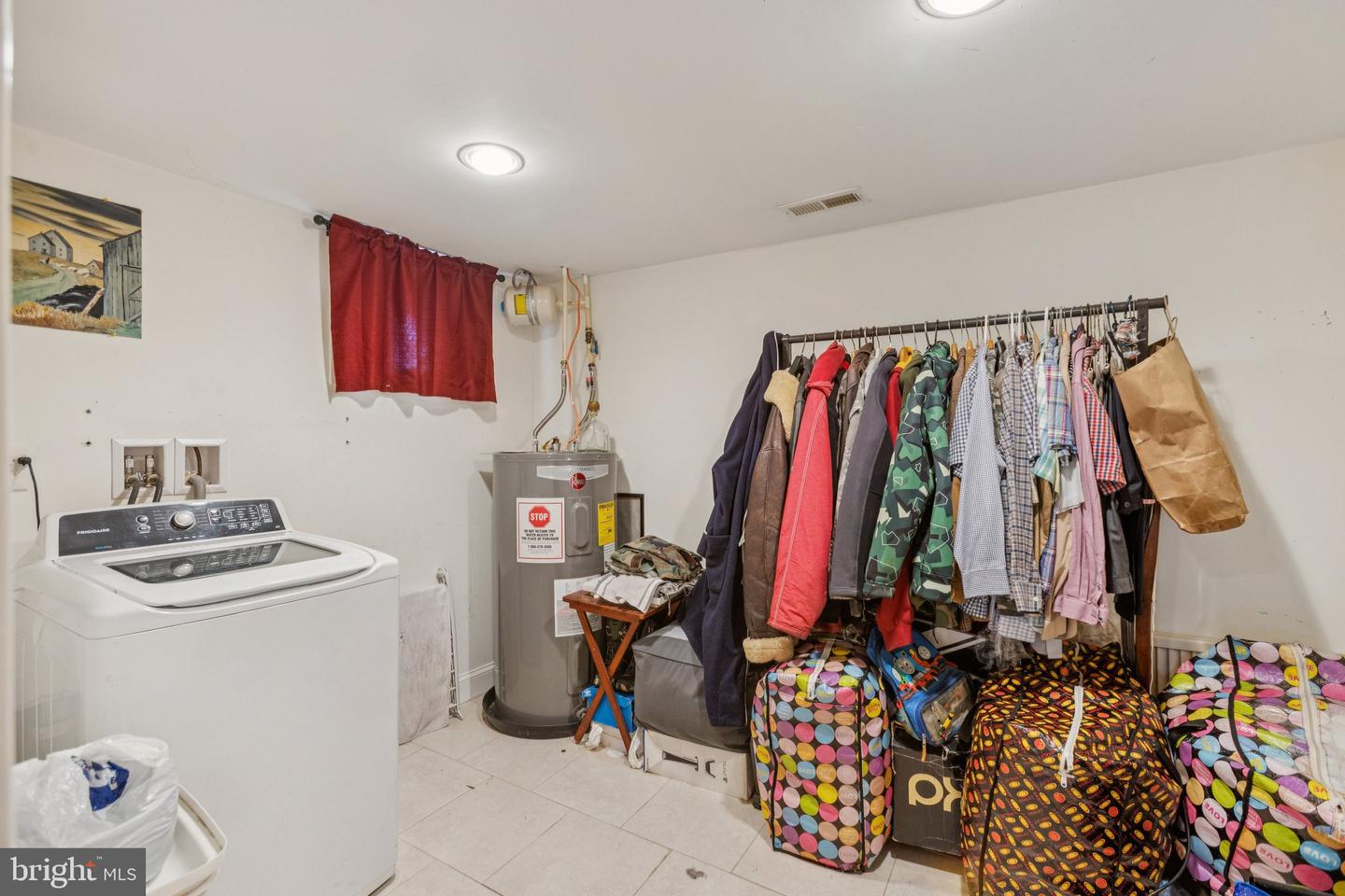 800 XENIA ST SE, WASHINGTON, District Of Columbia 20032, 3 Bedrooms Bedrooms, ,2 BathroomsBathrooms,Residential,For sale,800 XENIA ST SE,DCDC2230436 MLS # DCDC2230436