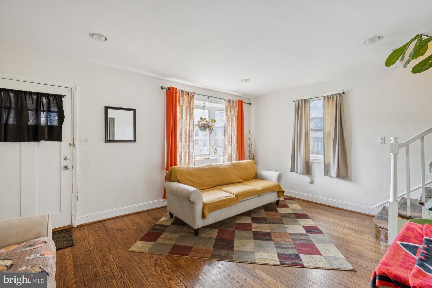 800 XENIA ST SE, WASHINGTON, District Of Columbia 20032, 3 Bedrooms Bedrooms, ,2 BathroomsBathrooms,Residential,For sale,800 XENIA ST SE,DCDC2230436 MLS # DCDC2230436