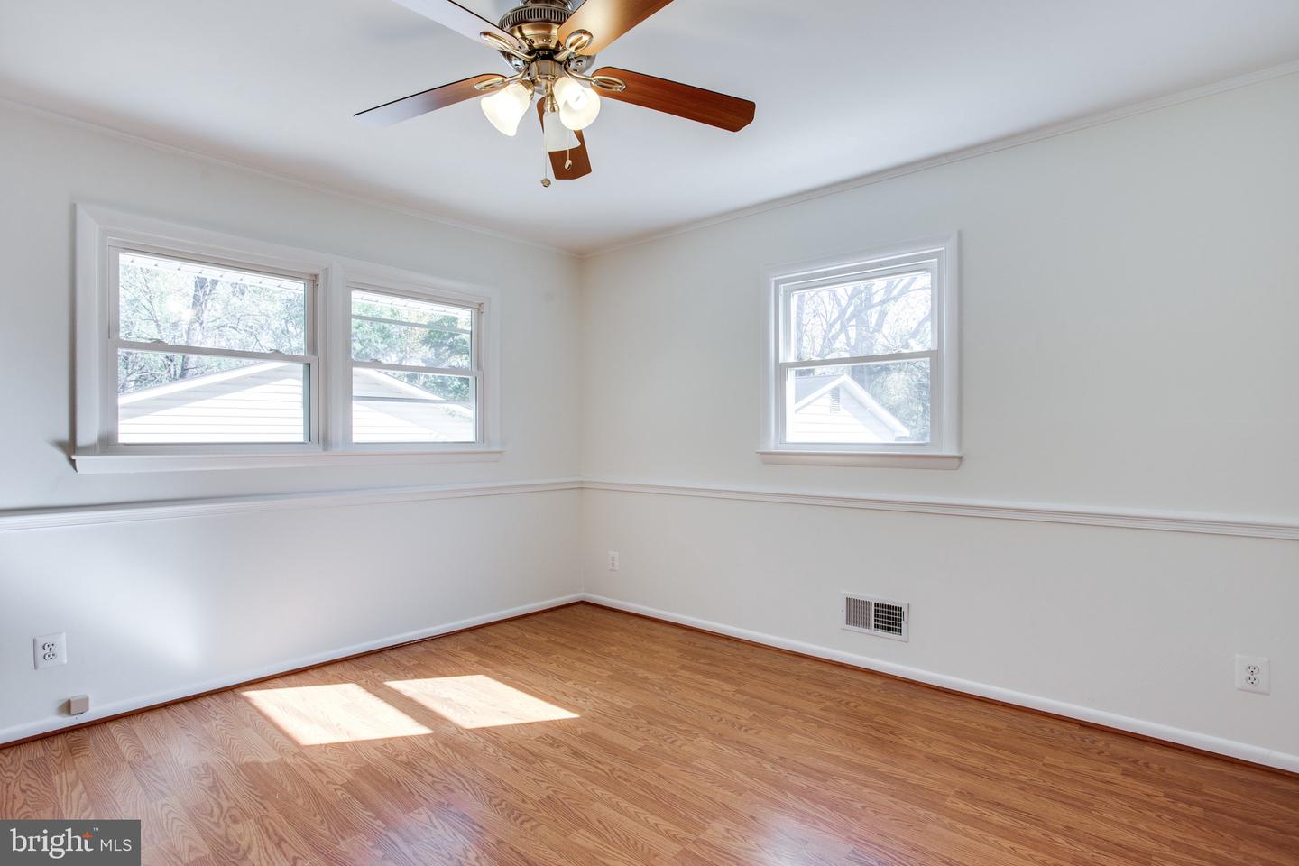 408 BRANCH RD SE, VIENNA, Virginia 22180, 5 Bedrooms Bedrooms, ,3 BathroomsBathrooms,Residential,For sale,408 BRANCH RD SE,VAFX2278166 MLS # VAFX2278166