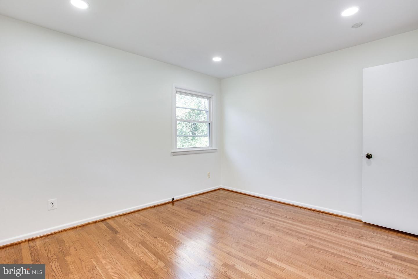 408 BRANCH RD SE, VIENNA, Virginia 22180, 5 Bedrooms Bedrooms, ,3 BathroomsBathrooms,Residential,For sale,408 BRANCH RD SE,VAFX2278166 MLS # VAFX2278166