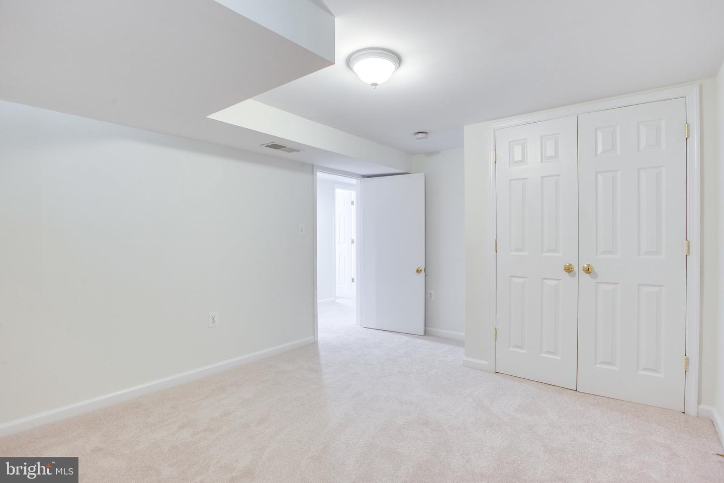 408 BRANCH RD SE, VIENNA, Virginia 22180, 5 Bedrooms Bedrooms, ,3 BathroomsBathrooms,Residential,For sale,408 BRANCH RD SE,VAFX2278166 MLS # VAFX2278166