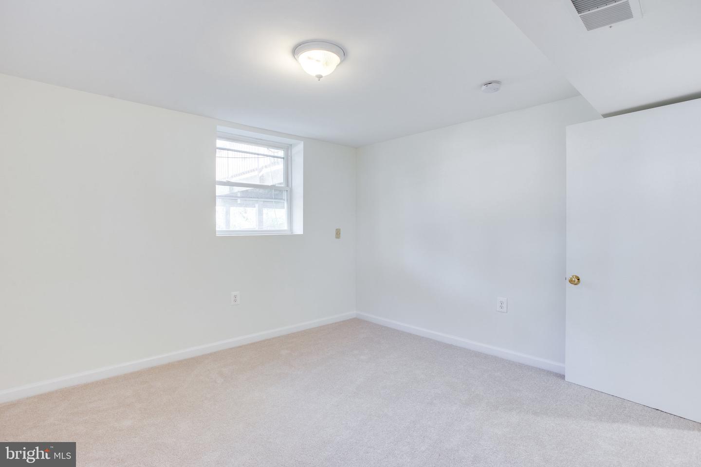 408 BRANCH RD SE, VIENNA, Virginia 22180, 5 Bedrooms Bedrooms, ,3 BathroomsBathrooms,Residential,For sale,408 BRANCH RD SE,VAFX2278166 MLS # VAFX2278166