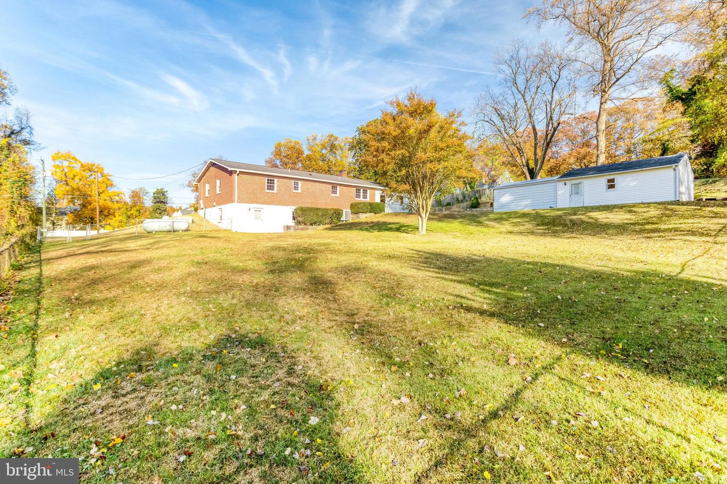 19227 CARDINAL HEIGHTS RD, TRIANGLE, Virginia 22172, 3 Bedrooms Bedrooms, ,2 BathroomsBathrooms,Residential,For sale,19227 CARDINAL HEIGHTS RD,VAPW2107446 MLS # VAPW2107446