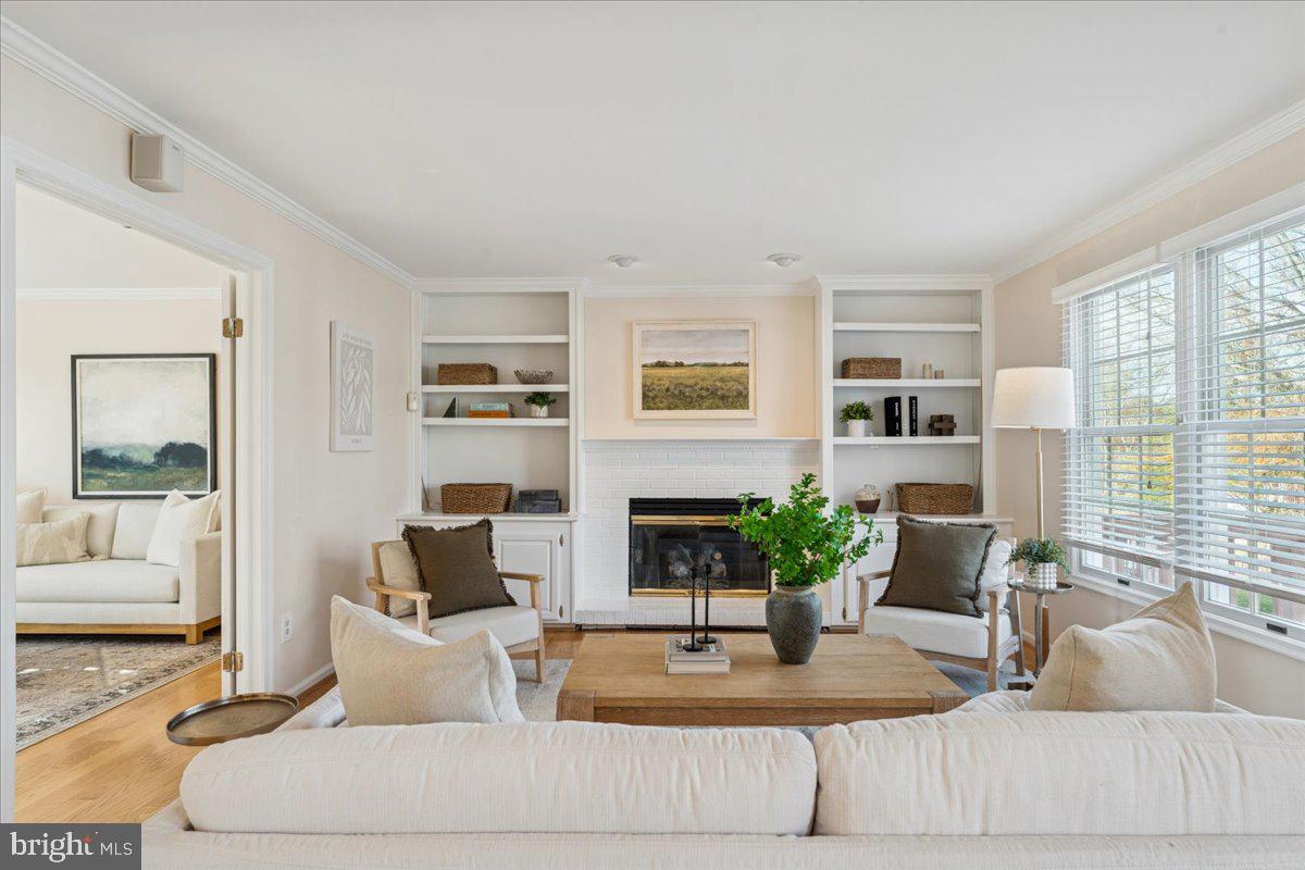 12546 ROCK RIDGE RD, HERNDON, Virginia 20170, 4 Bedrooms Bedrooms, ,3 BathroomsBathrooms,Residential,For sale,12546 ROCK RIDGE RD,VAFX2278346 MLS # VAFX2278346