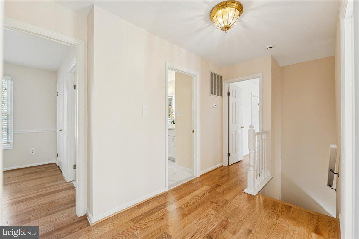 12546 ROCK RIDGE RD, HERNDON, Virginia 20170, 4 Bedrooms Bedrooms, ,3 BathroomsBathrooms,Residential,For sale,12546 ROCK RIDGE RD,VAFX2278346 MLS # VAFX2278346