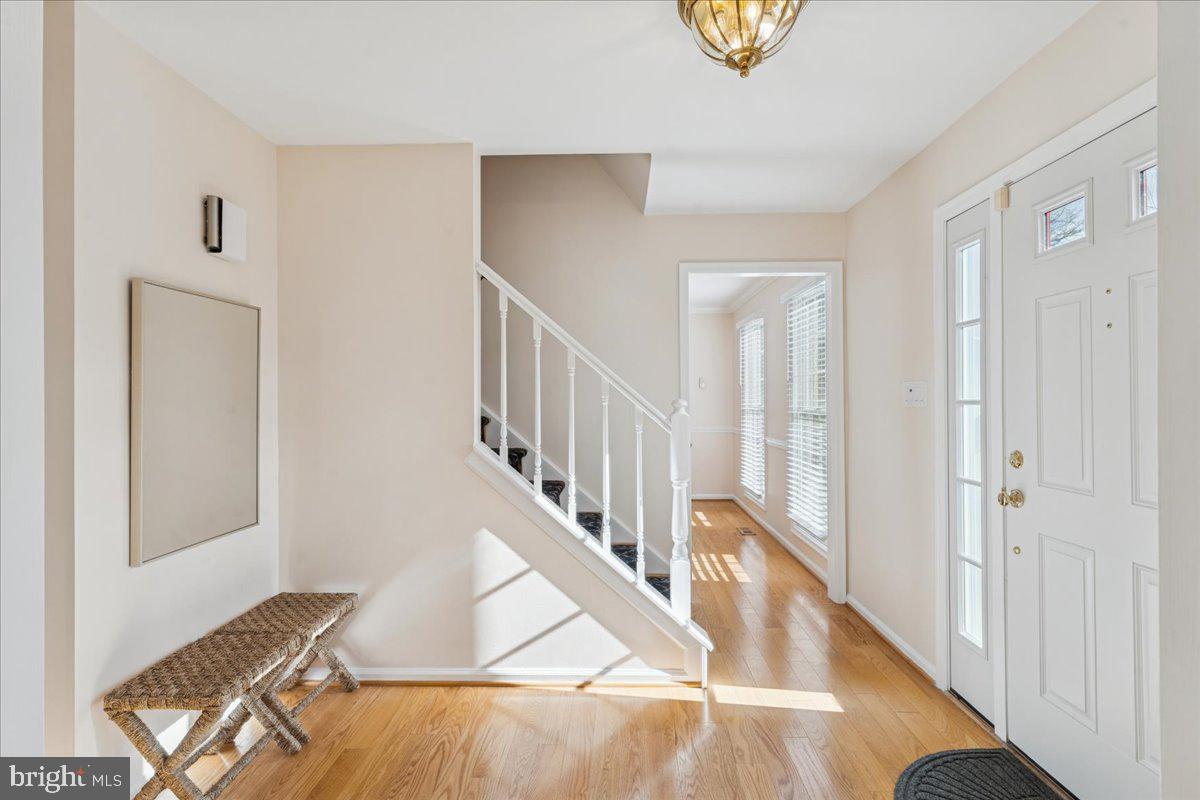 12546 ROCK RIDGE RD, HERNDON, Virginia 20170, 4 Bedrooms Bedrooms, ,3 BathroomsBathrooms,Residential,For sale,12546 ROCK RIDGE RD,VAFX2278346 MLS # VAFX2278346