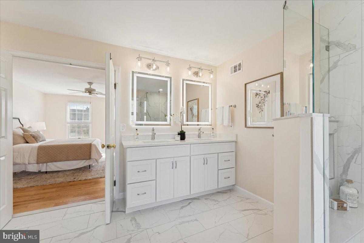 12546 ROCK RIDGE RD, HERNDON, Virginia 20170, 4 Bedrooms Bedrooms, ,3 BathroomsBathrooms,Residential,For sale,12546 ROCK RIDGE RD,VAFX2278346 MLS # VAFX2278346