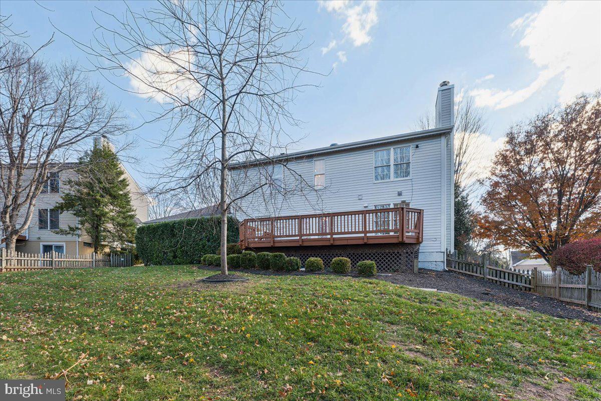 12546 ROCK RIDGE RD, HERNDON, Virginia 20170, 4 Bedrooms Bedrooms, ,3 BathroomsBathrooms,Residential,For sale,12546 ROCK RIDGE RD,VAFX2278346 MLS # VAFX2278346