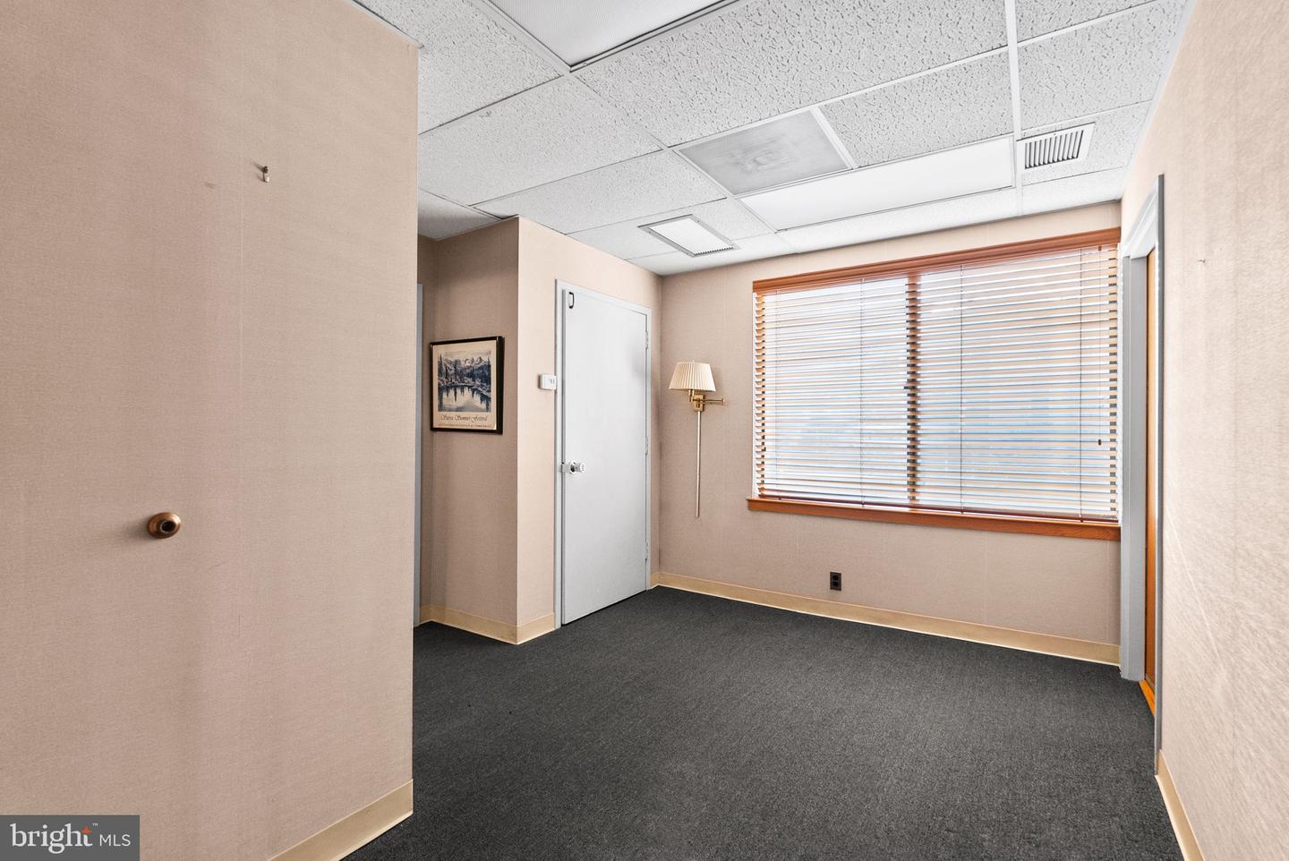 3 WASHINGTON CIR NW #206, WASHINGTON, District Of Columbia 20037, ,Land,For sale,3 WASHINGTON CIR NW #206,DCDC2232420 MLS # DCDC2232420