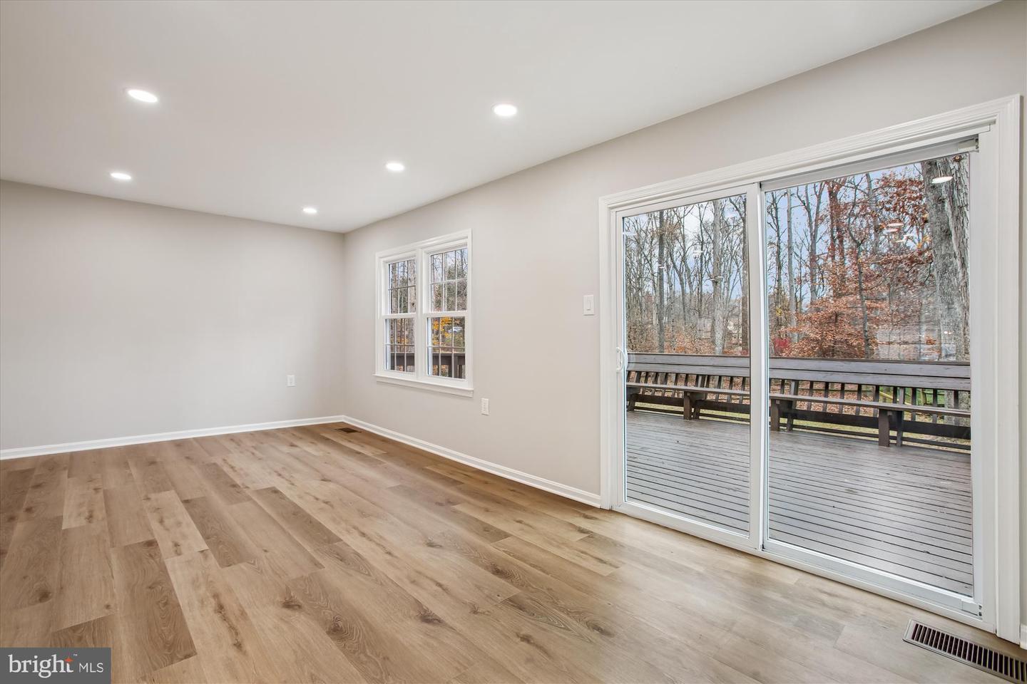 12060 WILLOWOOD DR, WOODBRIDGE, Virginia 22192, 4 Bedrooms Bedrooms, ,2 BathroomsBathrooms,Residential,For sale,12060 WILLOWOOD DR,VAPW2108026 MLS # VAPW2108026 12060 WILLOWOOD DR, WOODBRIDGE, Virginia 22192, 4 Bedrooms Bedrooms, ,2 BathroomsBathrooms,Residential,For sale,12060 WILLOWOOD DR,VAPW2108026 MLS # VAPW2108026