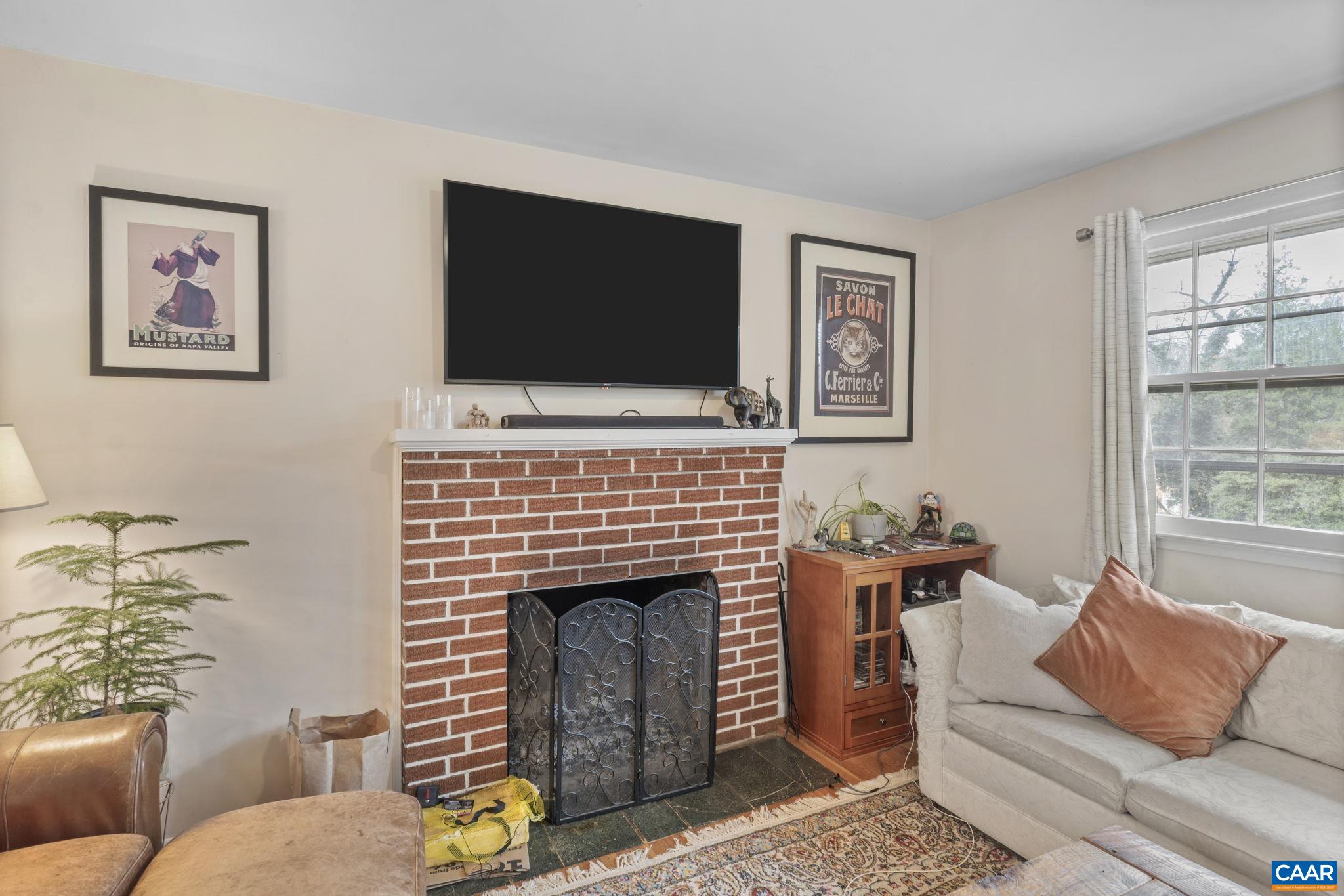 116 OLINDA DR, CHARLOTTESVILLE, Virginia 22903, 5 Bedrooms Bedrooms, ,2 BathroomsBathrooms,Residential,116 OLINDA DR,671267 MLS # 671267