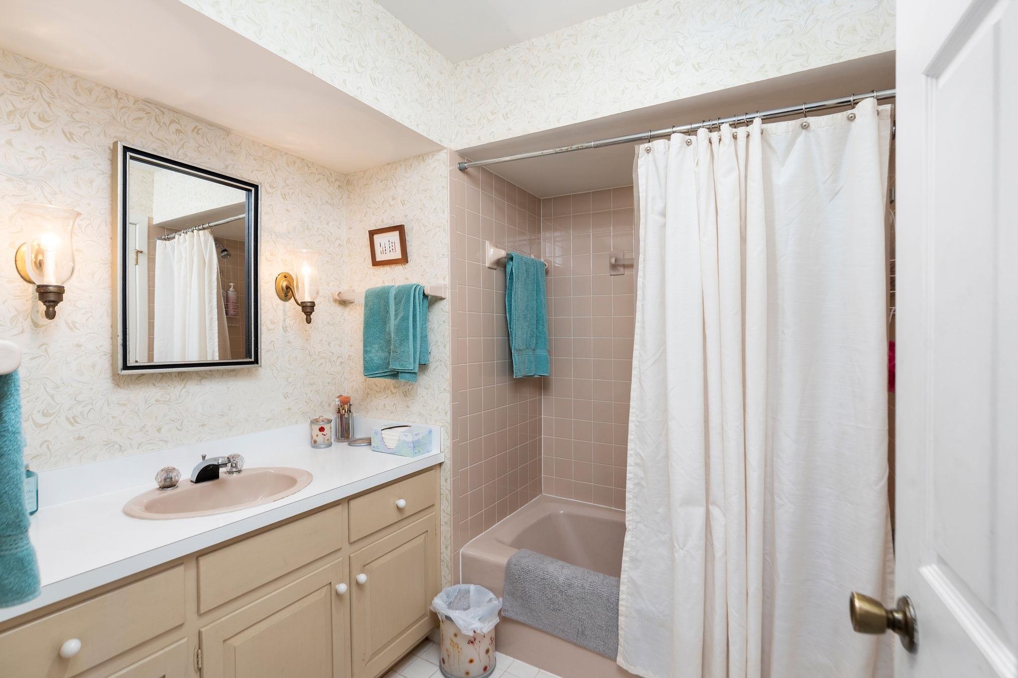 129 SHEMARIAH RD, MIDDLEBROOK, Virginia 24459, 4 Bedrooms Bedrooms, ,4 BathroomsBathrooms,Residential,Blue Willow Farms,129 SHEMARIAH RD,671270 MLS # 671270