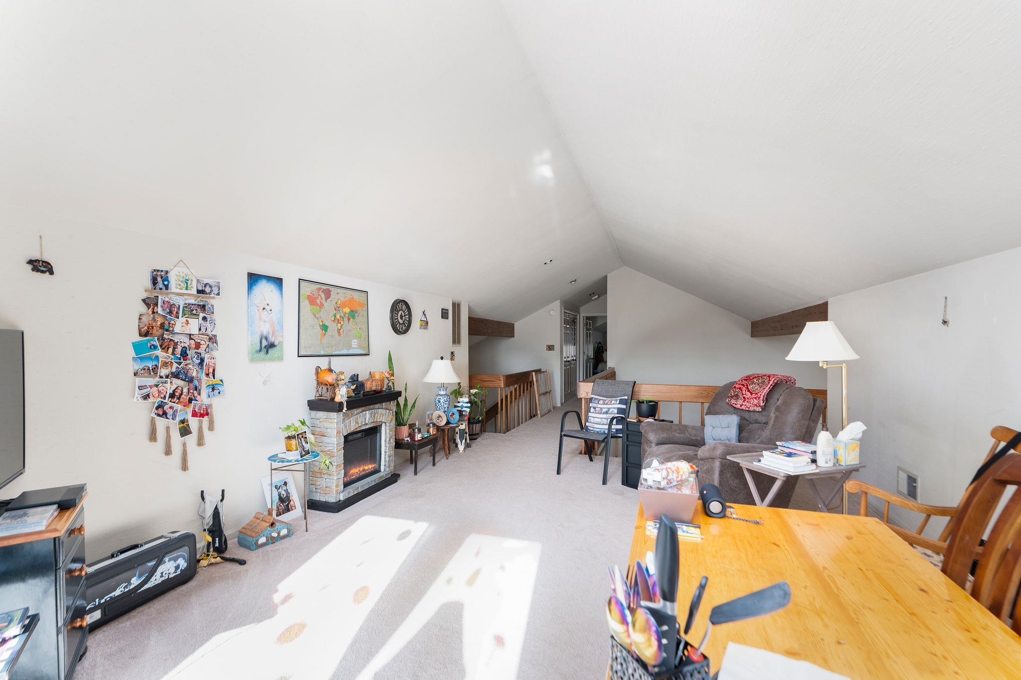 129 SHEMARIAH RD, MIDDLEBROOK, Virginia 24459, 4 Bedrooms Bedrooms, ,4 BathroomsBathrooms,Residential,Blue Willow Farms,129 SHEMARIAH RD,671270 MLS # 671270