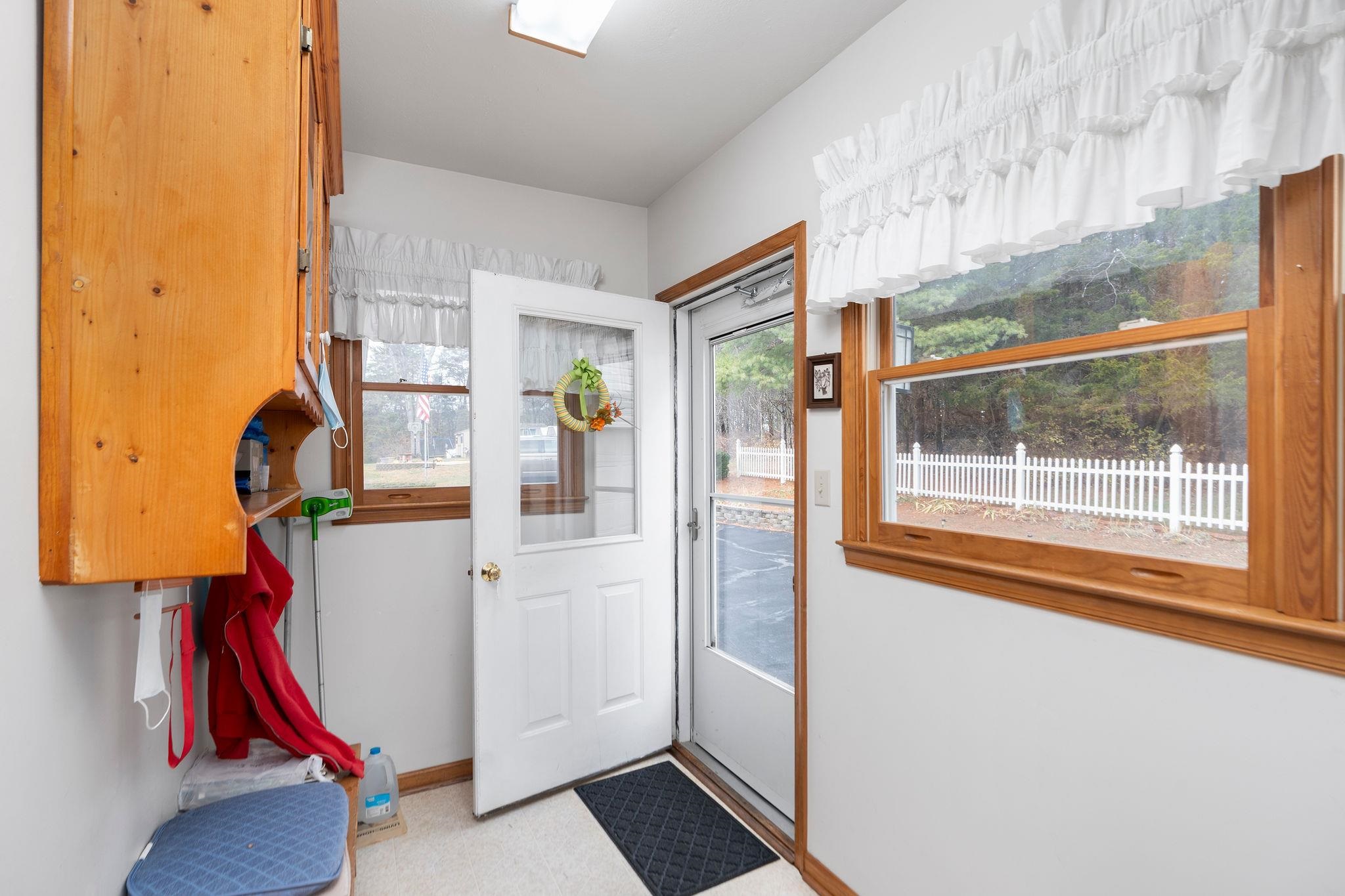 12 TRUITT LN, FISHERSVILLE, Virginia 22939, 3 Bedrooms Bedrooms, ,2 BathroomsBathrooms,Residential,12 TRUITT LN,671271 MLS # 671271