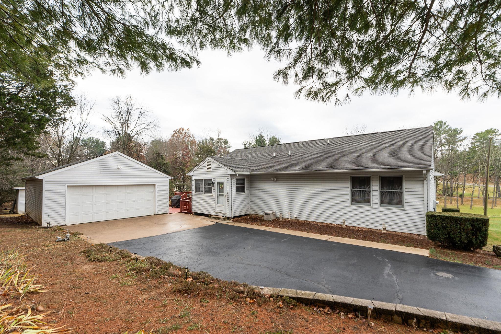 12 TRUITT LN, FISHERSVILLE, Virginia 22939, 3 Bedrooms Bedrooms, ,2 BathroomsBathrooms,Residential,12 TRUITT LN,671271 MLS # 671271