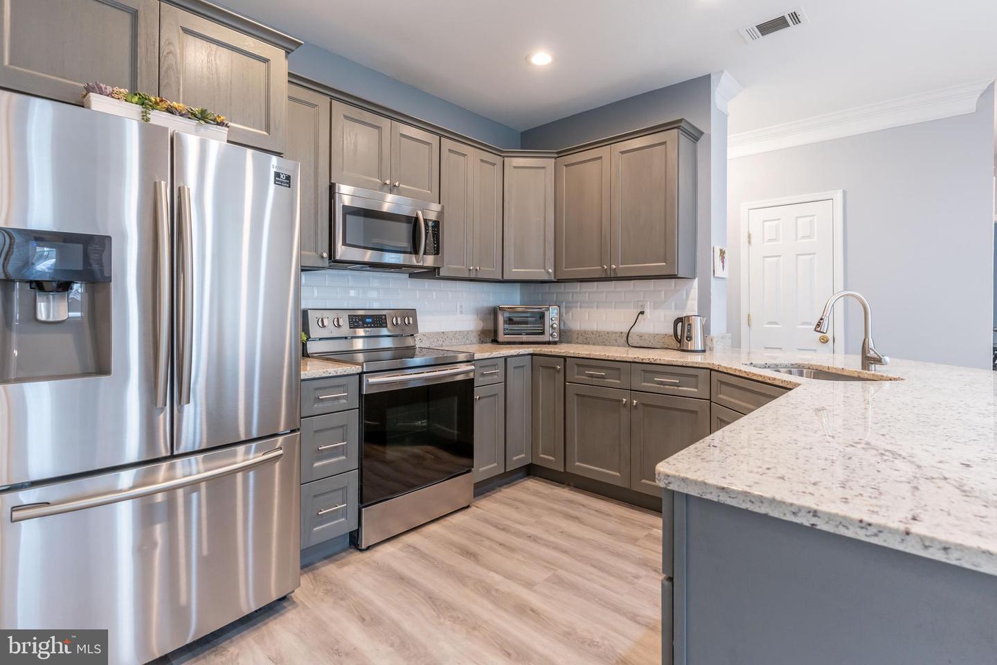 1530 SPRING GATE DR #9121, MCLEAN, Virginia 22102, 3 Bedrooms Bedrooms, ,2 BathroomsBathrooms,Residential,For sale,1530 SPRING GATE DR #9121,VAFX2256598 MLS # VAFX2256598