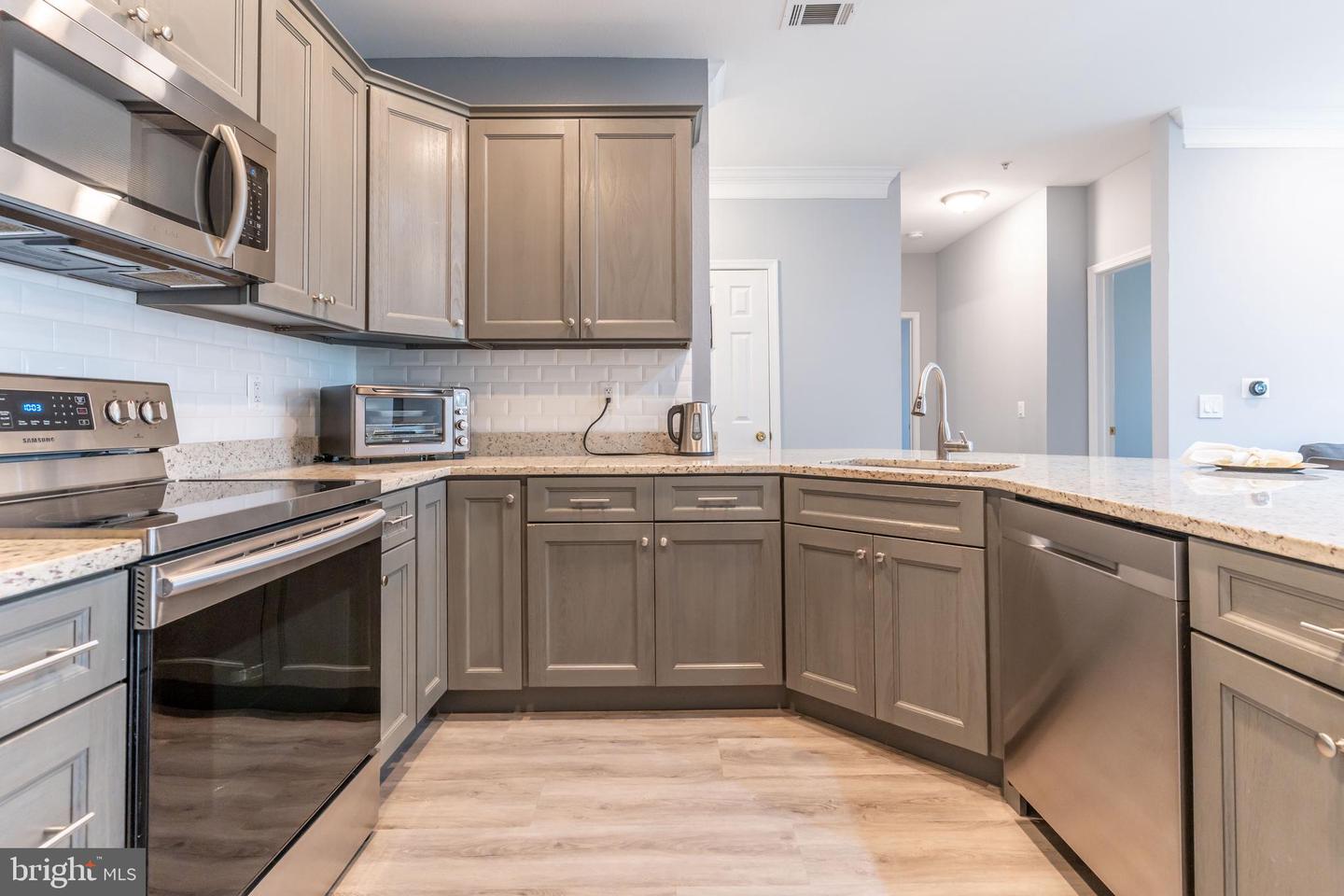 1530 SPRING GATE DR #9121, MCLEAN, Virginia 22102, 3 Bedrooms Bedrooms, ,2 BathroomsBathrooms,Residential,For sale,1530 SPRING GATE DR #9121,VAFX2256598 MLS # VAFX2256598