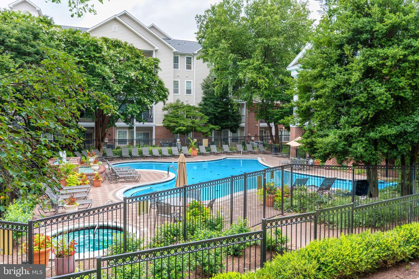 1530 SPRING GATE DR #9121, MCLEAN, Virginia 22102, 3 Bedrooms Bedrooms, ,2 BathroomsBathrooms,Residential,For sale,1530 SPRING GATE DR #9121,VAFX2256598 MLS # VAFX2256598