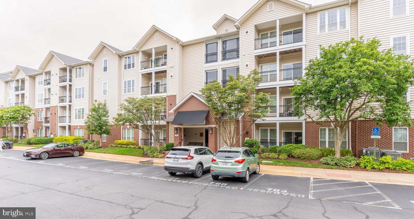 1530 SPRING GATE DR #9121, MCLEAN, Virginia 22102, 3 Bedrooms Bedrooms, ,2 BathroomsBathrooms,Residential,For sale,1530 SPRING GATE DR #9121,VAFX2256598 MLS # VAFX2256598