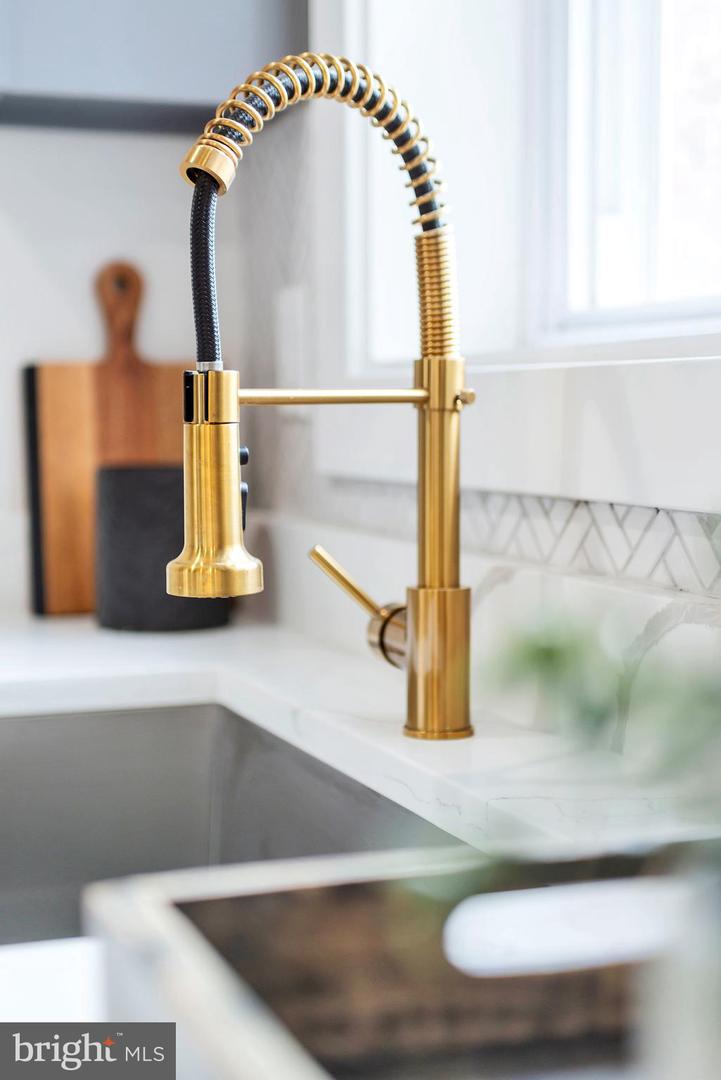 5008 11TH ST NE, WASHINGTON, District Of Columbia 20017, 4 Bedrooms Bedrooms, ,2 BathroomsBathrooms,Residential,For sale,5008 11TH ST NE,DCDC2211936 MLS # DCDC2211936