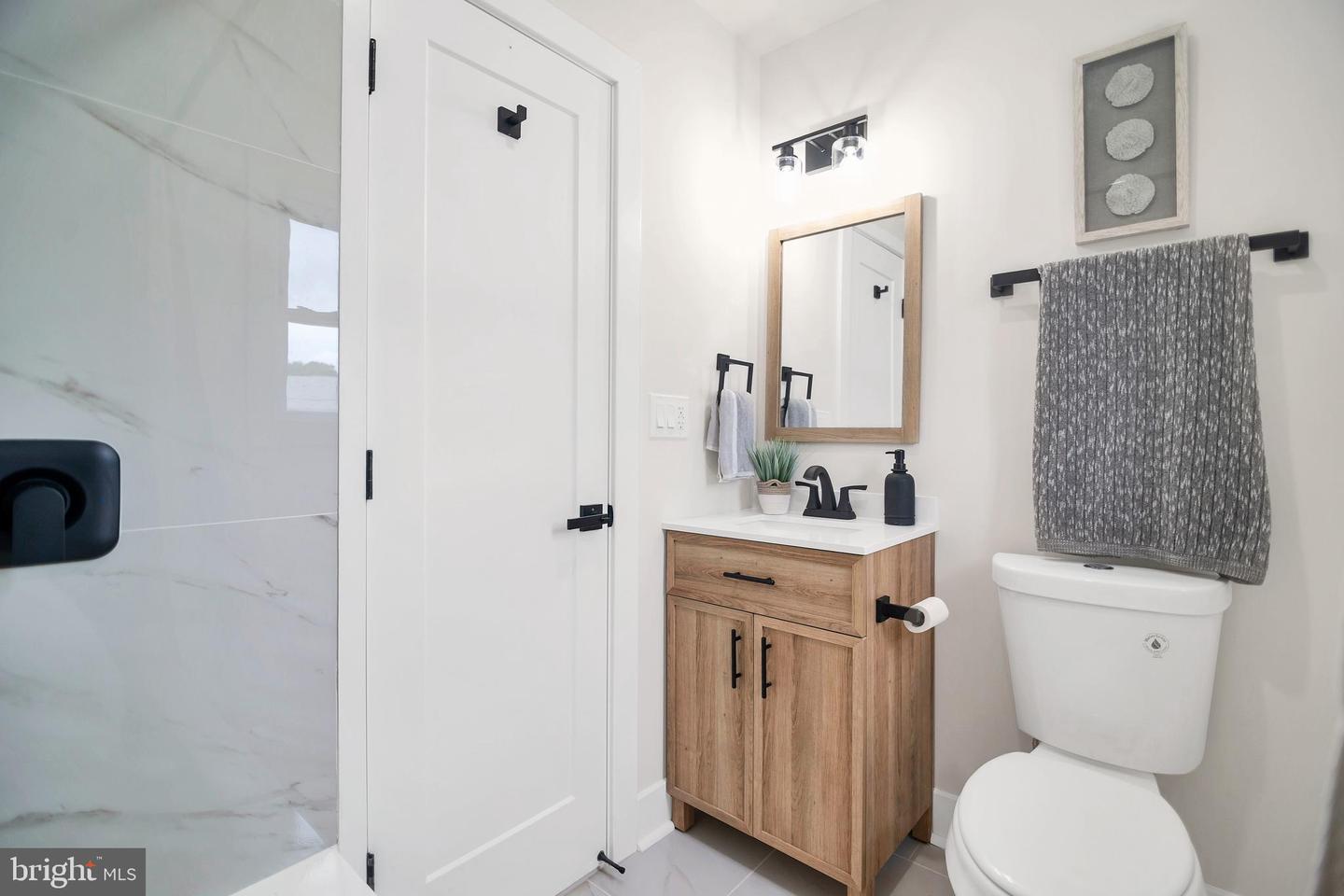 5008 11TH ST NE, WASHINGTON, District Of Columbia 20017, 4 Bedrooms Bedrooms, ,2 BathroomsBathrooms,Residential,For sale,5008 11TH ST NE,DCDC2211936 MLS # DCDC2211936