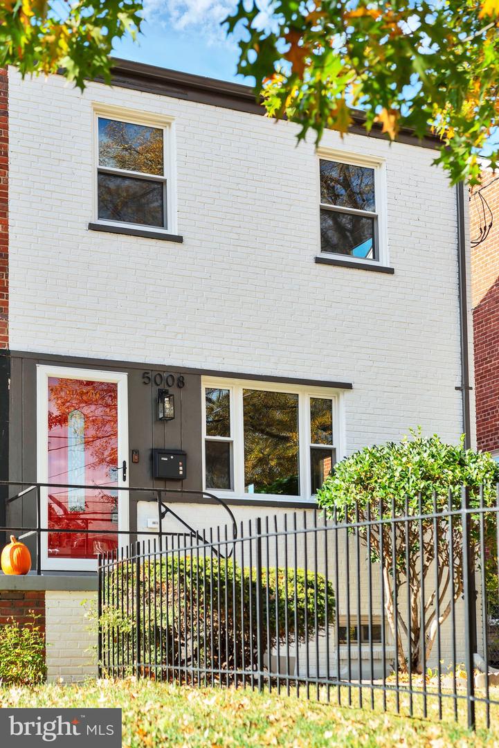 5008 11TH ST NE, WASHINGTON, District Of Columbia 20017, 4 Bedrooms Bedrooms, ,2 BathroomsBathrooms,Residential,For sale,5008 11TH ST NE,DCDC2211936 MLS # DCDC2211936