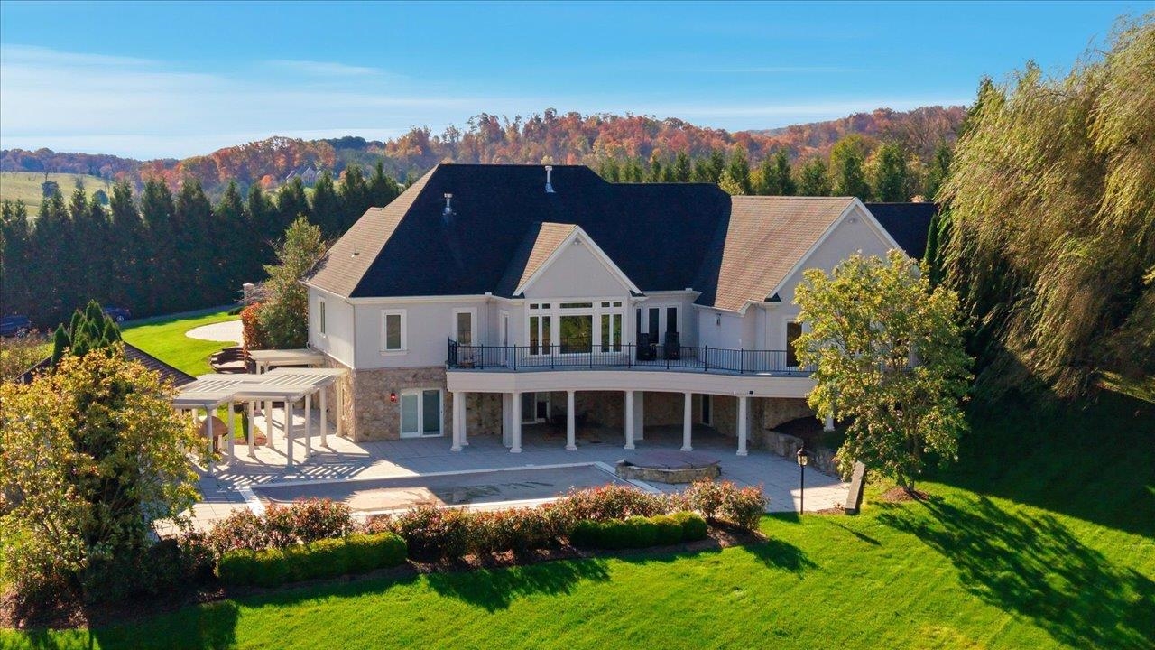 2223 AIRPORT RD, BRIDGEWATER, Virginia 22812, 5 Bedrooms Bedrooms, ,5 BathroomsBathrooms,Residential,2223 AIRPORT RD,671275 MLS # 671275 2223 AIRPORT RD, BRIDGEWATER, Virginia 22812, 5 Bedrooms Bedrooms, ,5 BathroomsBathrooms,Residential,2223 AIRPORT RD,671275 MLS # 671275