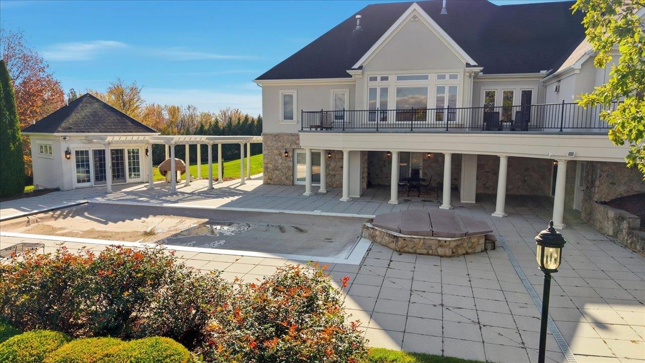 2223 AIRPORT RD, BRIDGEWATER, Virginia 22812, 5 Bedrooms Bedrooms, ,5 BathroomsBathrooms,Residential,2223 AIRPORT RD,671275 MLS # 671275 2223 AIRPORT RD, BRIDGEWATER, Virginia 22812, 5 Bedrooms Bedrooms, ,5 BathroomsBathrooms,Residential,2223 AIRPORT RD,671275 MLS # 671275