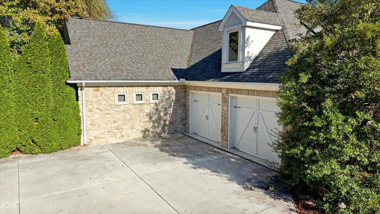 2223 AIRPORT RD, BRIDGEWATER, Virginia 22812, 5 Bedrooms Bedrooms, ,5 BathroomsBathrooms,Residential,2223 AIRPORT RD,671275 MLS # 671275 2223 AIRPORT RD, BRIDGEWATER, Virginia 22812, 5 Bedrooms Bedrooms, ,5 BathroomsBathrooms,Residential,2223 AIRPORT RD,671275 MLS # 671275