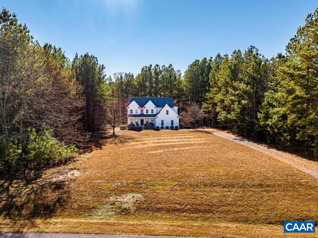 228 ANTIOCH SPRINGS LN, SCOTTSVILLE, Virginia 24590, 4 Bedrooms Bedrooms, ,2 BathroomsBathrooms,Residential,228 ANTIOCH SPRINGS LN,671278 MLS # 671278