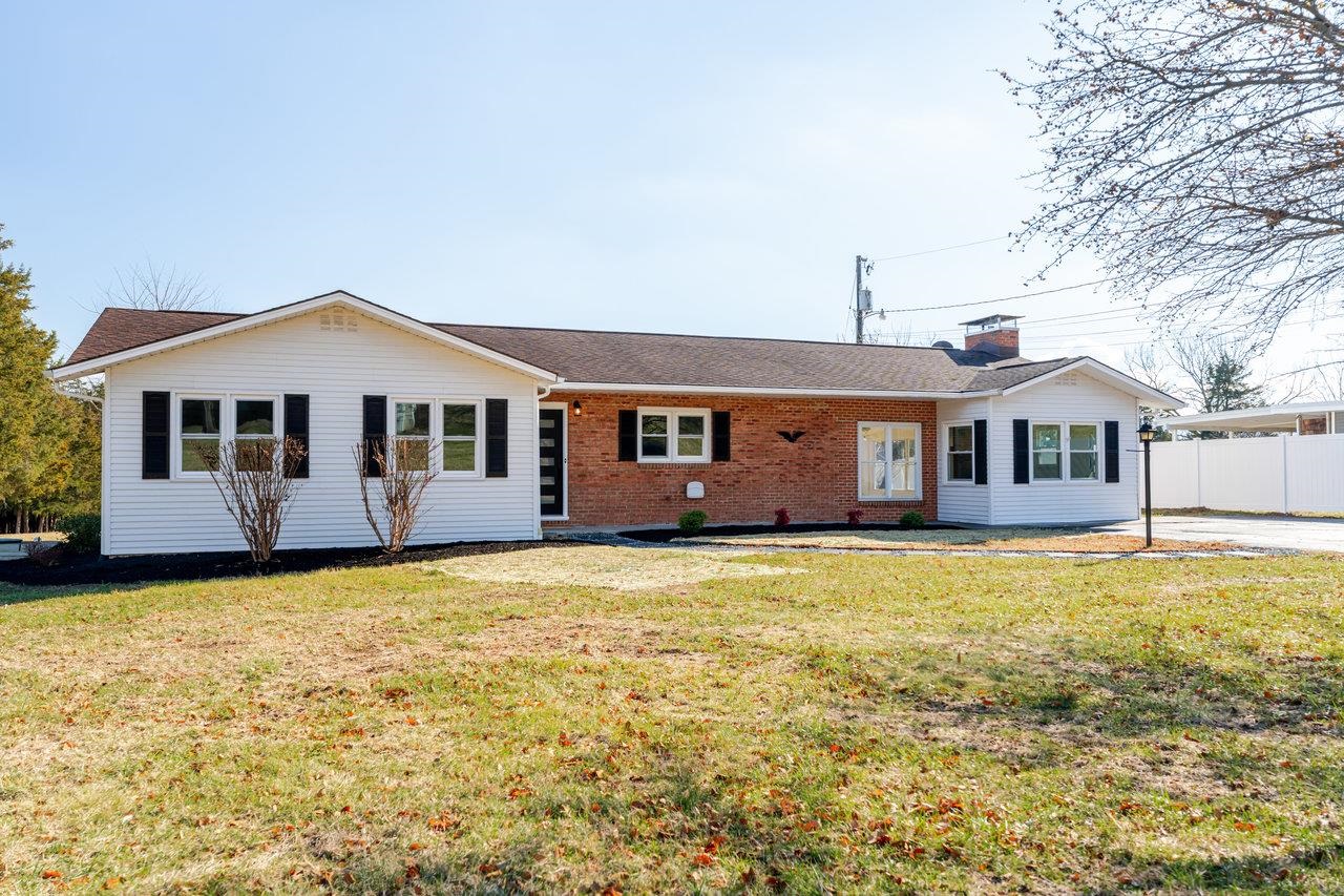 7698 NORTH VALLEY PIKE, ROCKINGHAM, Virginia 22802, 3 Bedrooms Bedrooms, ,2 BathroomsBathrooms,Residential,7698 NORTH VALLEY PIKE,671285 MLS # 671285