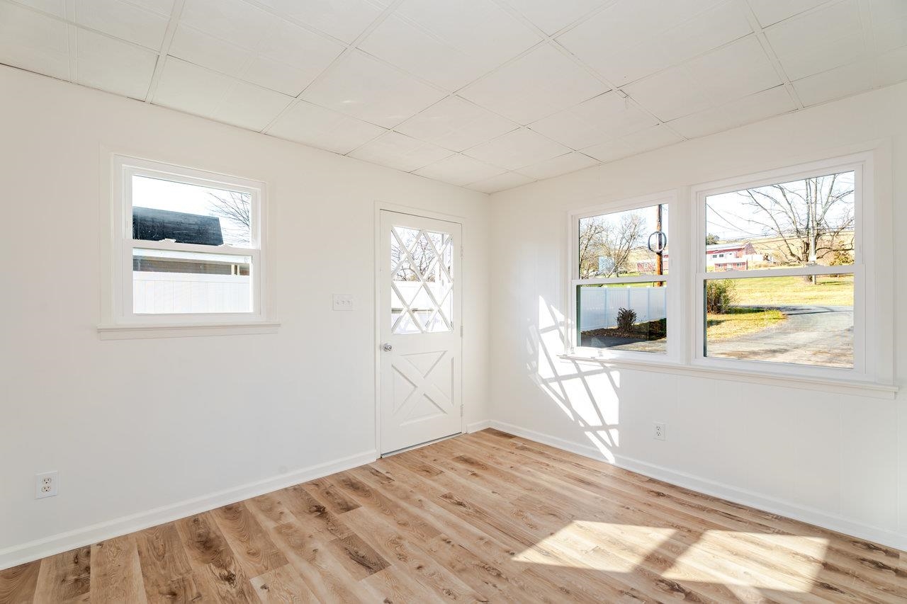 7698 NORTH VALLEY PIKE, ROCKINGHAM, Virginia 22802, 3 Bedrooms Bedrooms, ,2 BathroomsBathrooms,Residential,7698 NORTH VALLEY PIKE,671285 MLS # 671285