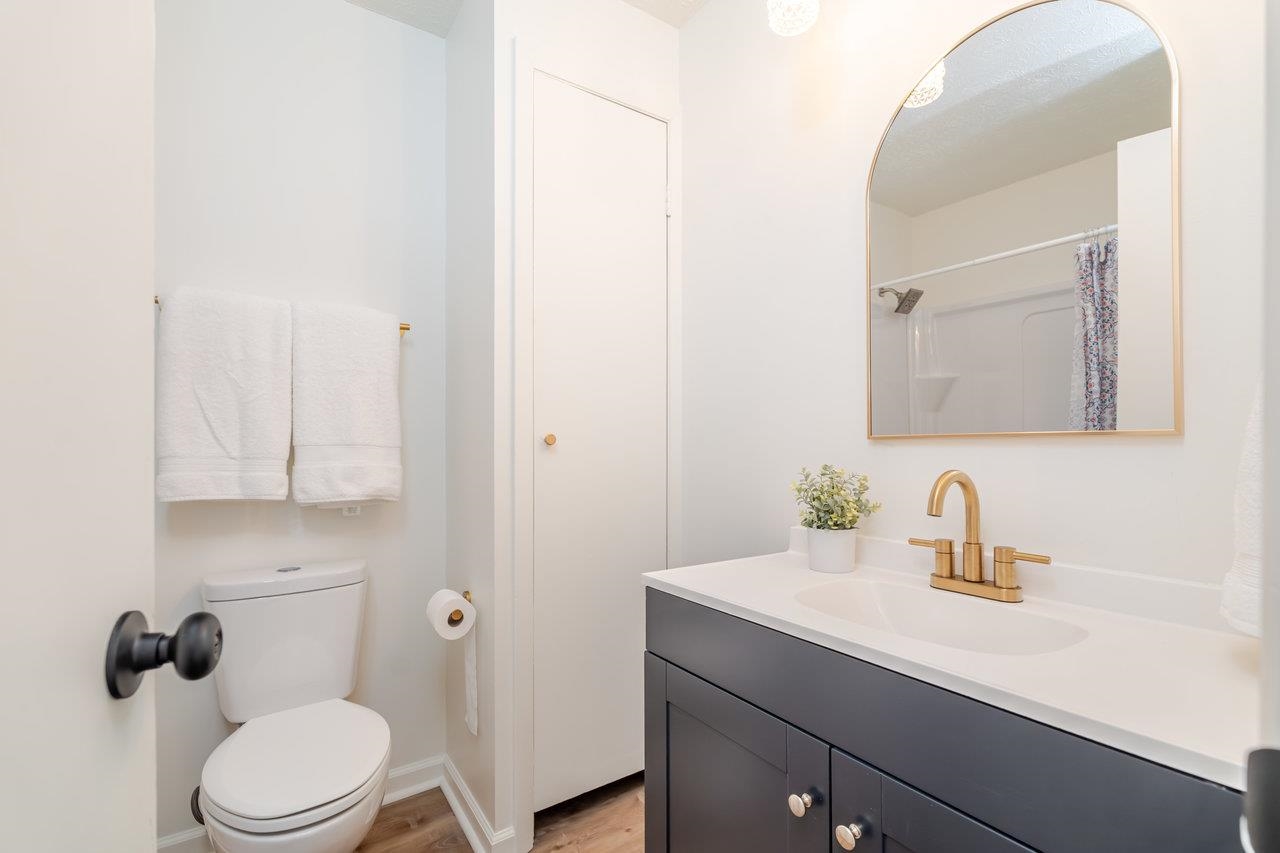 7698 NORTH VALLEY PIKE, ROCKINGHAM, Virginia 22802, 3 Bedrooms Bedrooms, ,2 BathroomsBathrooms,Residential,7698 NORTH VALLEY PIKE,671285 MLS # 671285