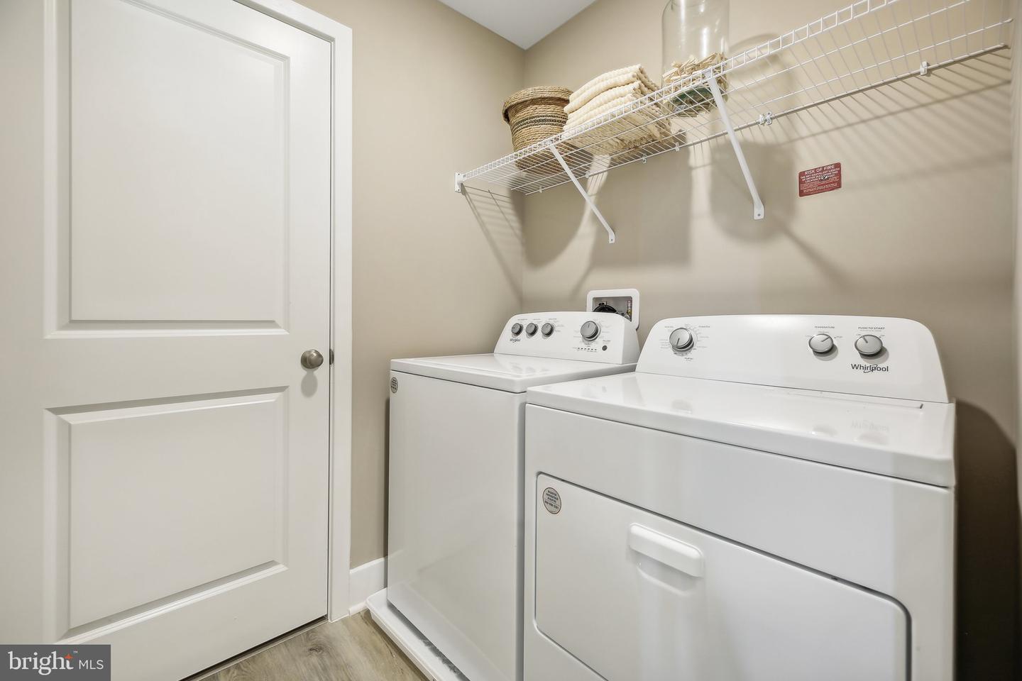 230 MUNSEE CIR, WINCHESTER, Virginia 22602, 5 Bedrooms Bedrooms, ,3 BathroomsBathrooms,Residential,For sale,230 MUNSEE CIR,VAFV2035996 MLS # VAFV2035996