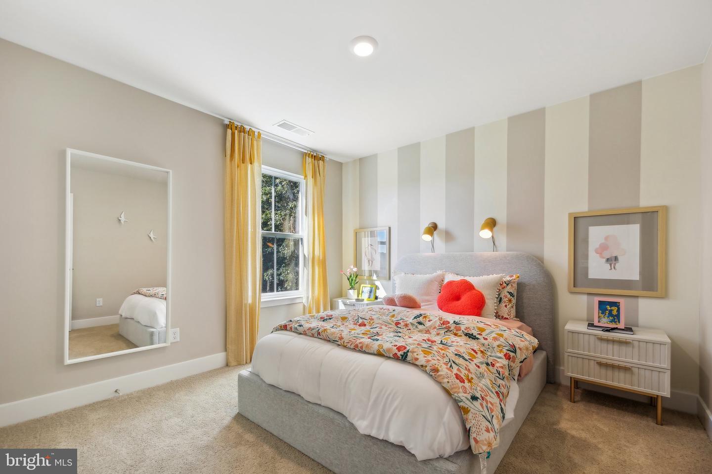 230 MUNSEE CIR, WINCHESTER, Virginia 22602, 5 Bedrooms Bedrooms, ,3 BathroomsBathrooms,Residential,For sale,230 MUNSEE CIR,VAFV2035996 MLS # VAFV2035996