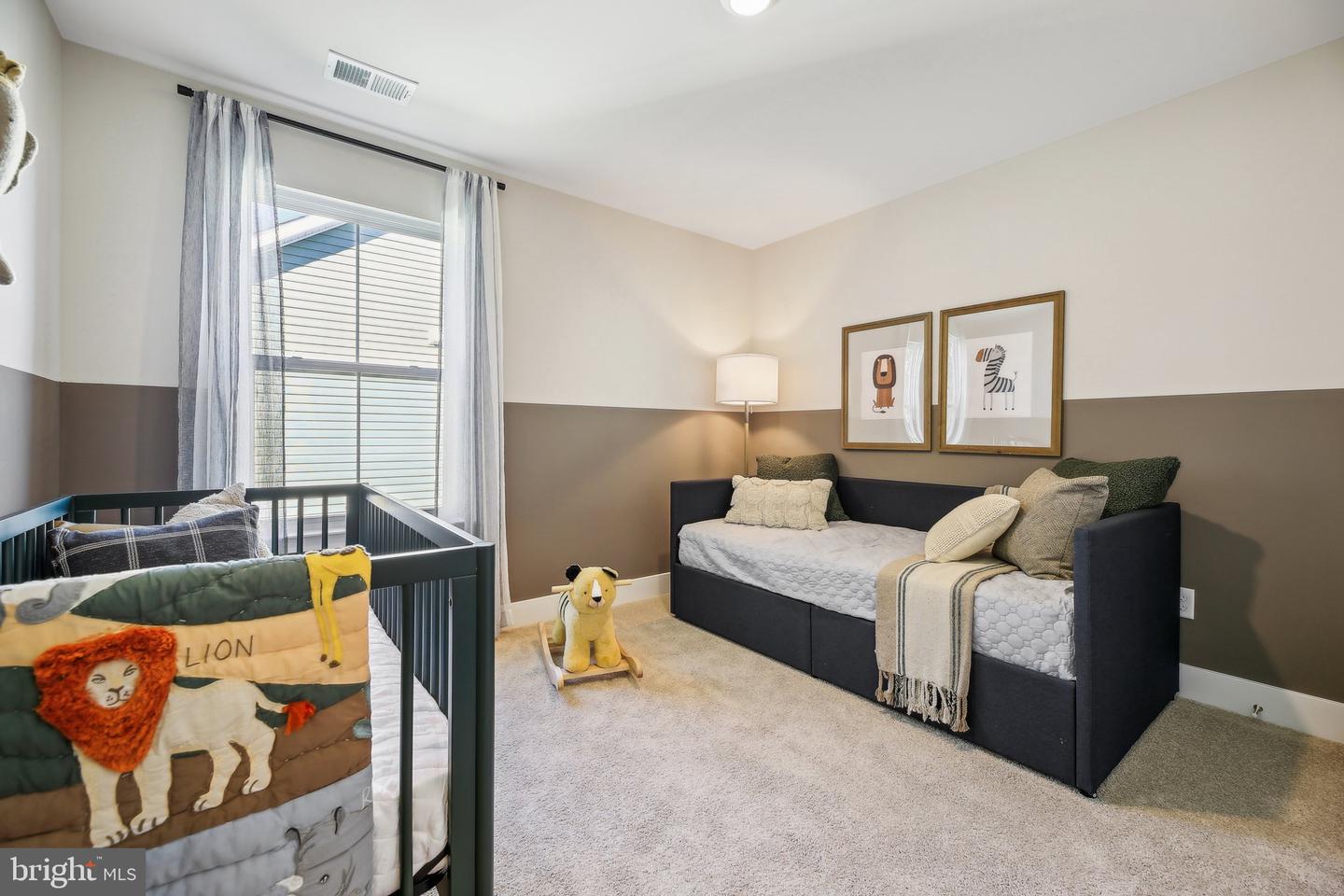 230 MUNSEE CIR, WINCHESTER, Virginia 22602, 5 Bedrooms Bedrooms, ,3 BathroomsBathrooms,Residential,For sale,230 MUNSEE CIR,VAFV2035996 MLS # VAFV2035996