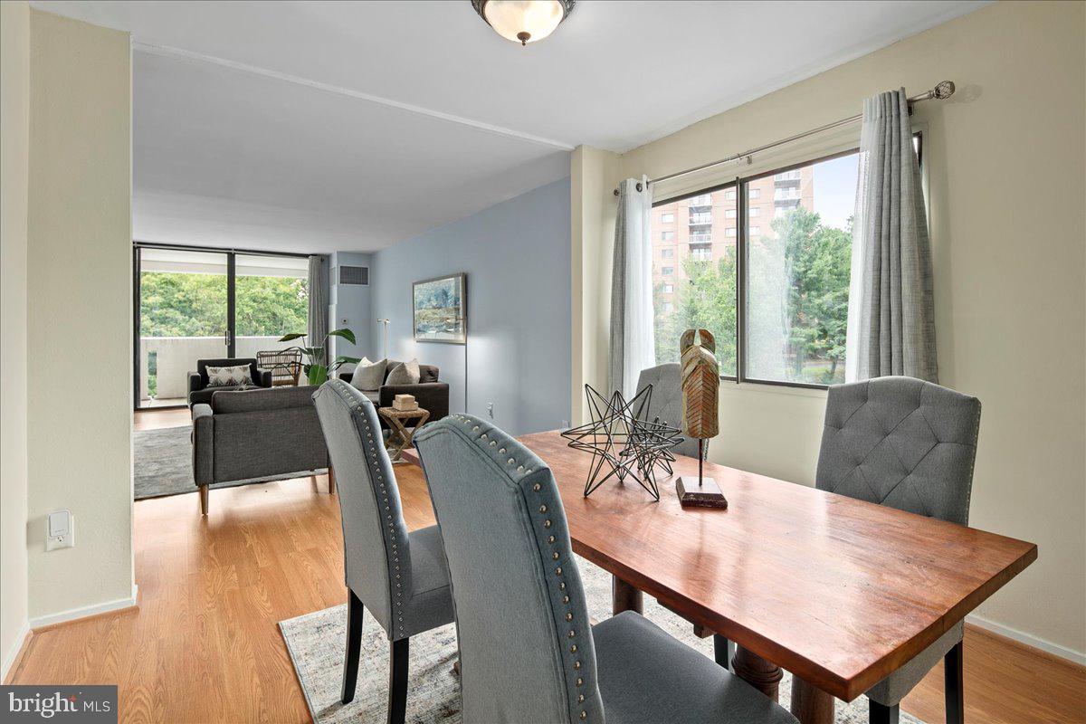 6101 EDSALL RD #702, ALEXANDRIA, Virginia 22304, 2 Bedrooms Bedrooms, 4 Rooms Rooms,2 BathroomsBathrooms,Residential,For sale,6101 EDSALL RD #702,VAAX2048478 MLS # VAAX2048478 6101 EDSALL RD #702, ALEXANDRIA, Virginia 22304, 2 Bedrooms Bedrooms, 4 Rooms Rooms,2 BathroomsBathrooms,Residential,For sale,6101 EDSALL RD #702,VAAX2048478 MLS # VAAX2048478