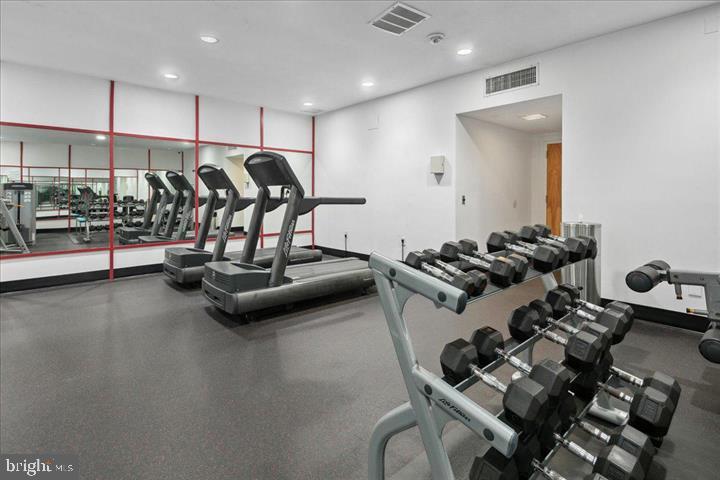 6101 EDSALL RD #702, ALEXANDRIA, Virginia 22304, 2 Bedrooms Bedrooms, 4 Rooms Rooms,2 BathroomsBathrooms,Residential,For sale,6101 EDSALL RD #702,VAAX2048478 MLS # VAAX2048478 6101 EDSALL RD #702, ALEXANDRIA, Virginia 22304, 2 Bedrooms Bedrooms, 4 Rooms Rooms,2 BathroomsBathrooms,Residential,For sale,6101 EDSALL RD #702,VAAX2048478 MLS # VAAX2048478