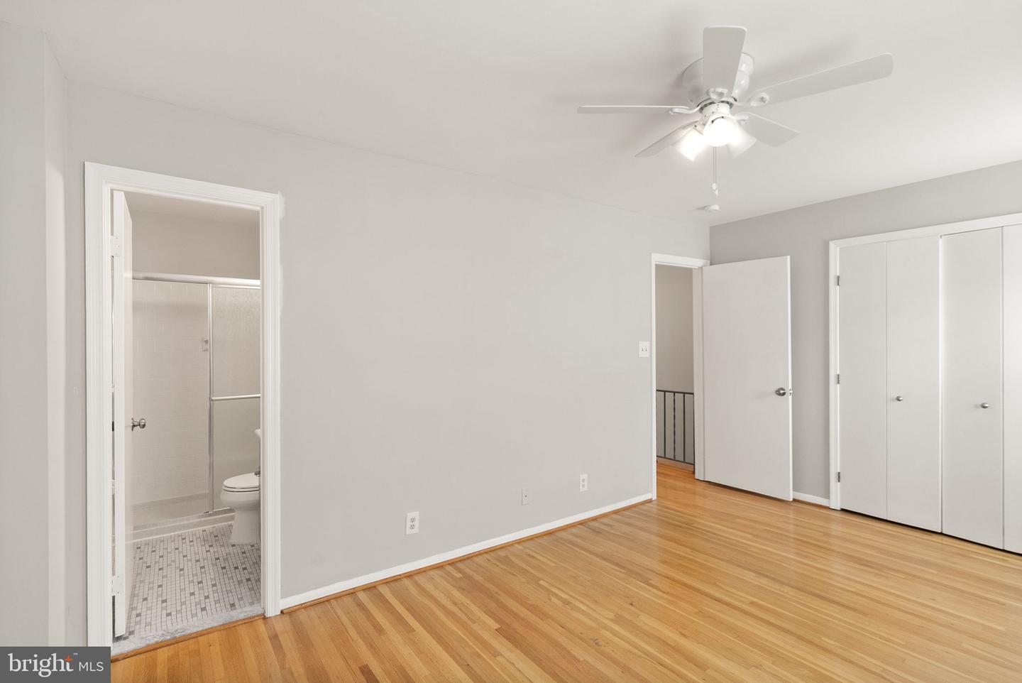 6611 BURLINGTON PL, SPRINGFIELD, Virginia 22152, ,3 BathroomsBathrooms,Residential,For sale,6611 BURLINGTON PL,VAFX2265254 MLS # VAFX2265254