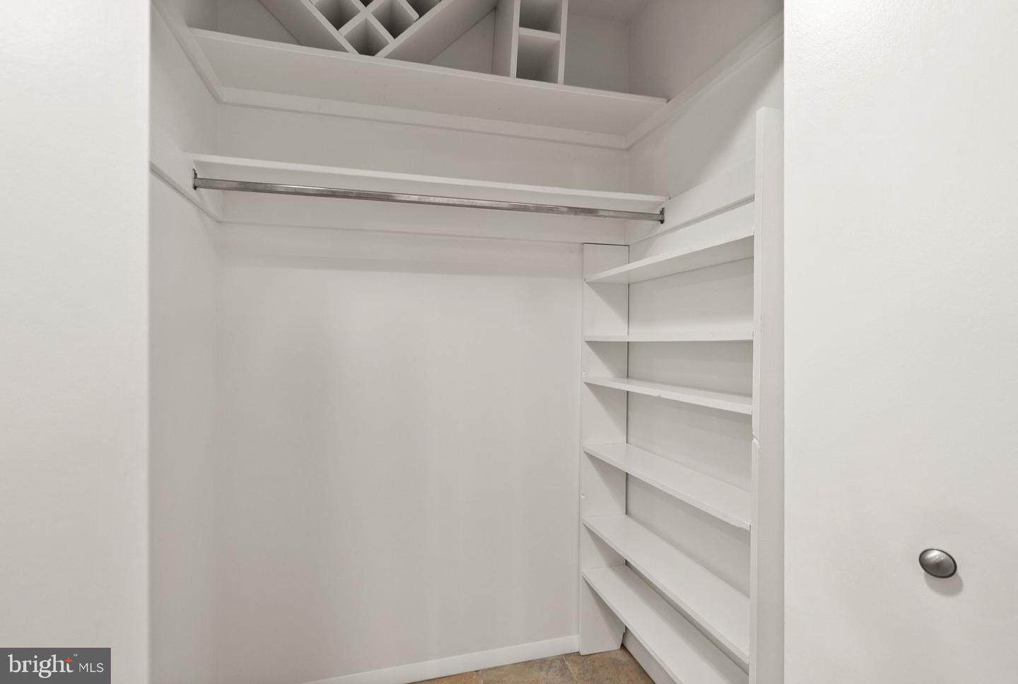 6611 BURLINGTON PL, SPRINGFIELD, Virginia 22152, ,3 BathroomsBathrooms,Residential,For sale,6611 BURLINGTON PL,VAFX2265254 MLS # VAFX2265254