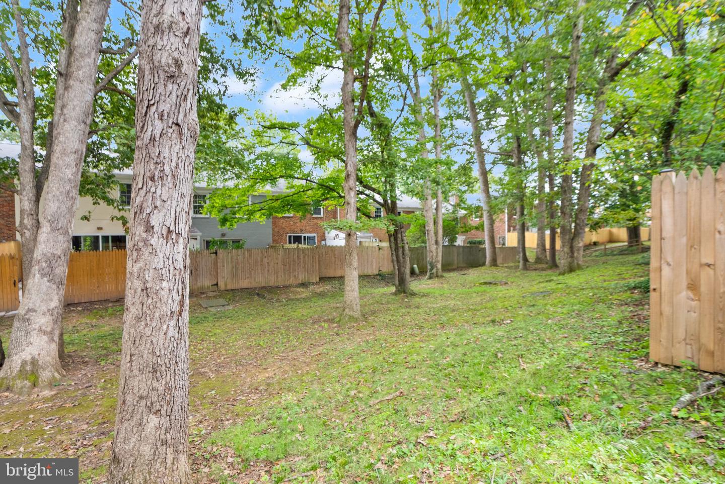 6611 BURLINGTON PL, SPRINGFIELD, Virginia 22152, ,3 BathroomsBathrooms,Residential,For sale,6611 BURLINGTON PL,VAFX2265254 MLS # VAFX2265254