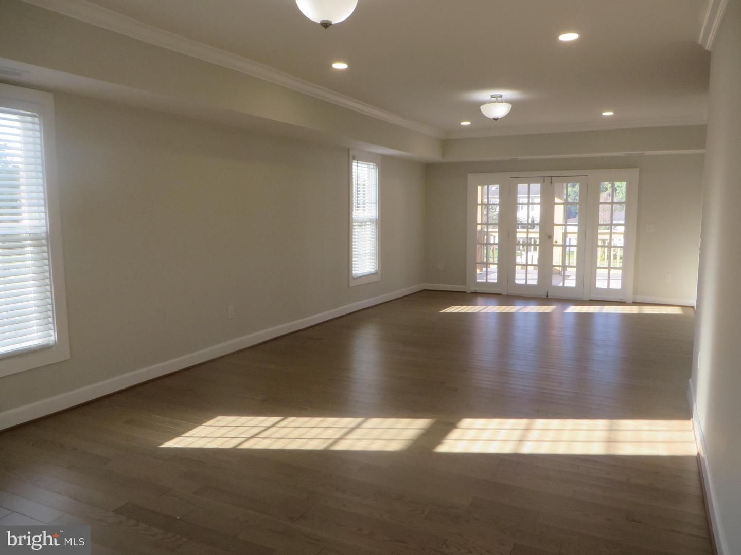 3010 STEVEN MARTIN DR, FAIRFAX, Virginia 22031, 5 Bedrooms Bedrooms, 14 Rooms Rooms,3 BathroomsBathrooms,Residential,For sale,3010 STEVEN MARTIN DR,VAFX2270020 MLS # VAFX2270020