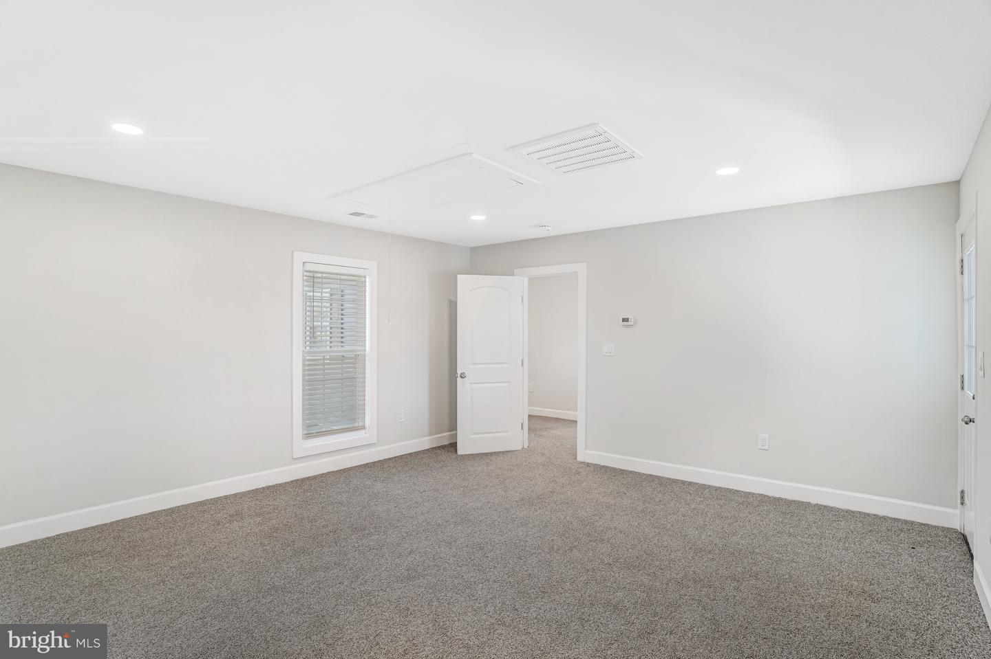 3010 STEVEN MARTIN DR, FAIRFAX, Virginia 22031, 5 Bedrooms Bedrooms, 14 Rooms Rooms,3 BathroomsBathrooms,Residential,For sale,3010 STEVEN MARTIN DR,VAFX2270020 MLS # VAFX2270020 3010 STEVEN MARTIN DR, FAIRFAX, Virginia 22031, 5 Bedrooms Bedrooms, 14 Rooms Rooms,3 BathroomsBathrooms,Residential,For sale,3010 STEVEN MARTIN DR,VAFX2270020 MLS # VAFX2270020