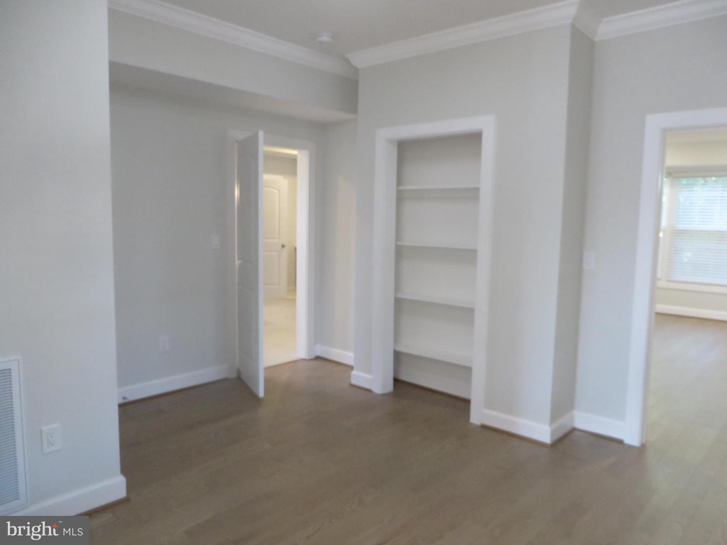 3010 STEVEN MARTIN DR, FAIRFAX, Virginia 22031, 5 Bedrooms Bedrooms, 14 Rooms Rooms,3 BathroomsBathrooms,Residential,For sale,3010 STEVEN MARTIN DR,VAFX2270020 MLS # VAFX2270020