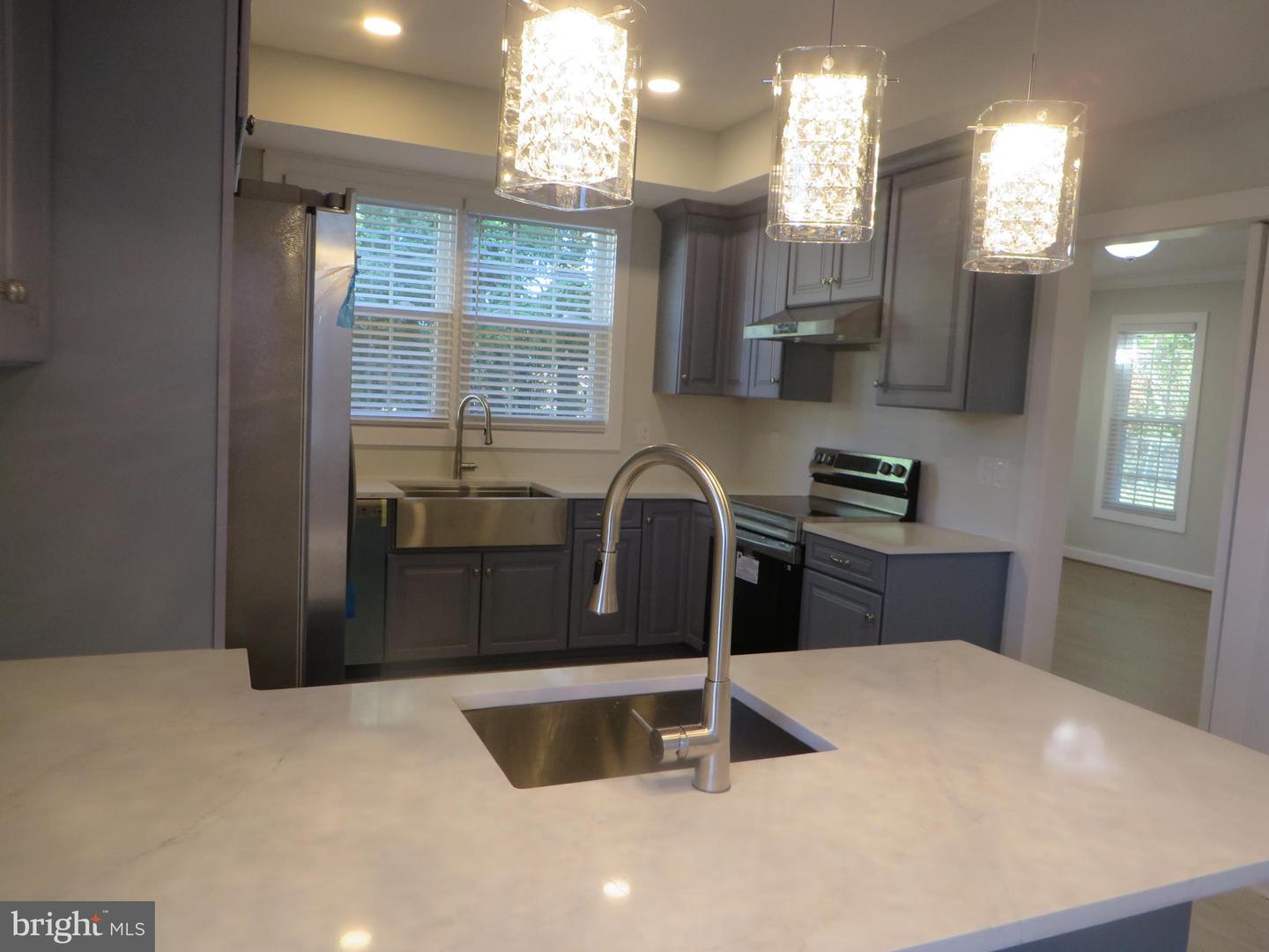 3010 STEVEN MARTIN DR, FAIRFAX, Virginia 22031, 5 Bedrooms Bedrooms, 14 Rooms Rooms,3 BathroomsBathrooms,Residential,For sale,3010 STEVEN MARTIN DR,VAFX2270020 MLS # VAFX2270020