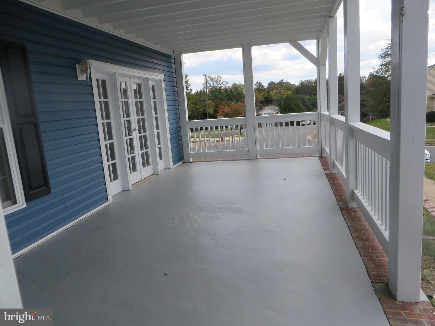 3010 STEVEN MARTIN DR, FAIRFAX, Virginia 22031, 5 Bedrooms Bedrooms, 14 Rooms Rooms,3 BathroomsBathrooms,Residential,For sale,3010 STEVEN MARTIN DR,VAFX2270020 MLS # VAFX2270020