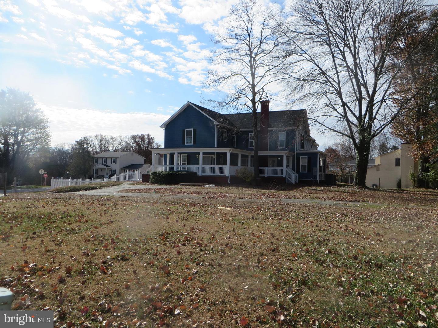 3010 STEVEN MARTIN DR, FAIRFAX, Virginia 22031, 5 Bedrooms Bedrooms, 14 Rooms Rooms,3 BathroomsBathrooms,Residential,For sale,3010 STEVEN MARTIN DR,VAFX2270020 MLS # VAFX2270020