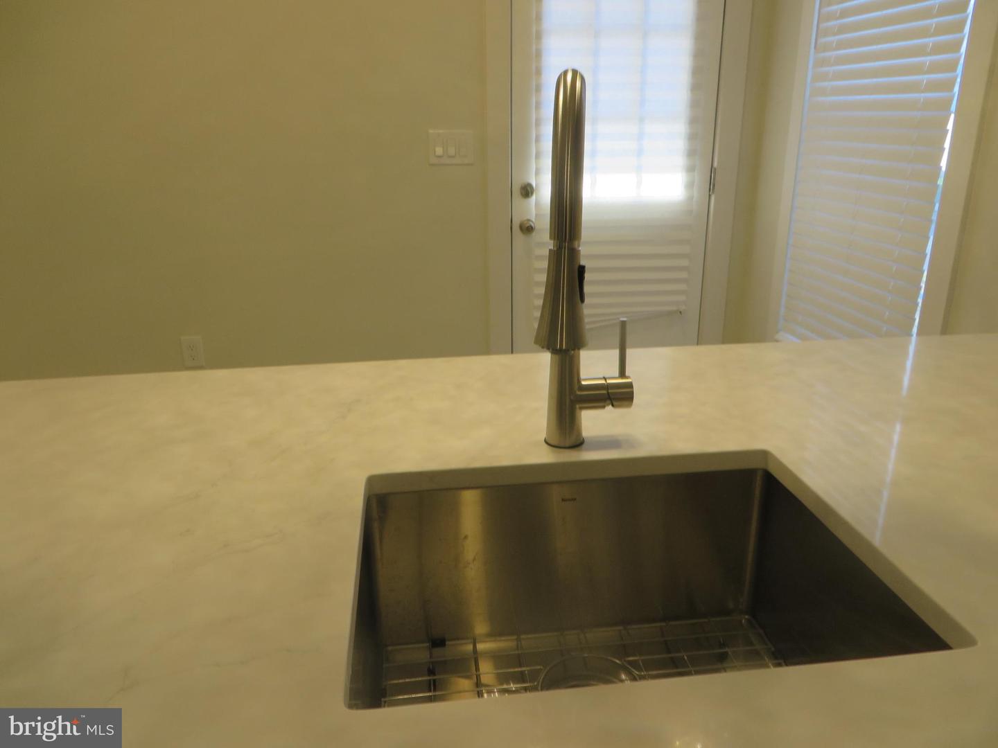 3010 STEVEN MARTIN DR, FAIRFAX, Virginia 22031, 5 Bedrooms Bedrooms, 14 Rooms Rooms,3 BathroomsBathrooms,Residential,For sale,3010 STEVEN MARTIN DR,VAFX2270020 MLS # VAFX2270020