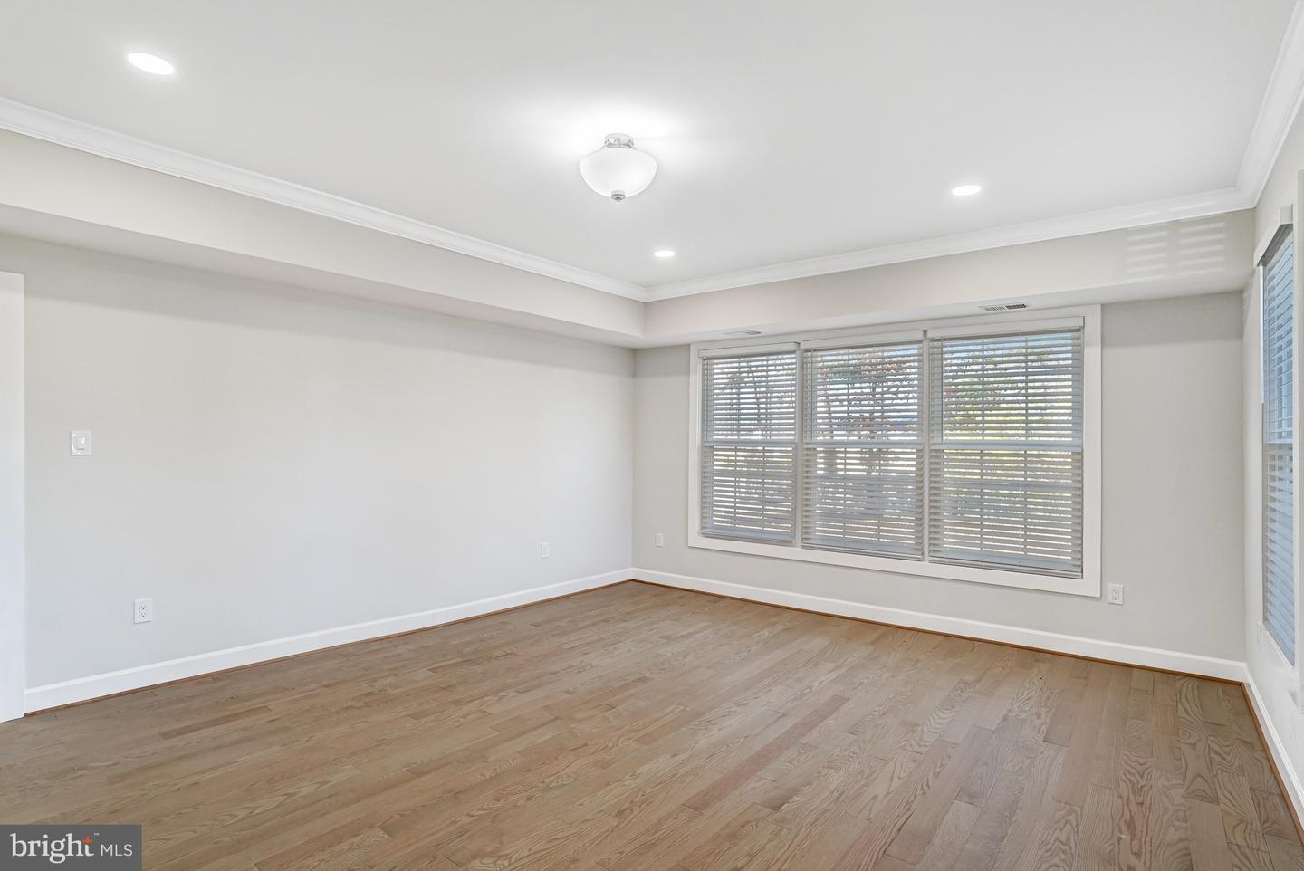 3010 STEVEN MARTIN DR, FAIRFAX, Virginia 22031, 5 Bedrooms Bedrooms, 14 Rooms Rooms,3 BathroomsBathrooms,Residential,For sale,3010 STEVEN MARTIN DR,VAFX2270020 MLS # VAFX2270020 3010 STEVEN MARTIN DR, FAIRFAX, Virginia 22031, 5 Bedrooms Bedrooms, 14 Rooms Rooms,3 BathroomsBathrooms,Residential,For sale,3010 STEVEN MARTIN DR,VAFX2270020 MLS # VAFX2270020