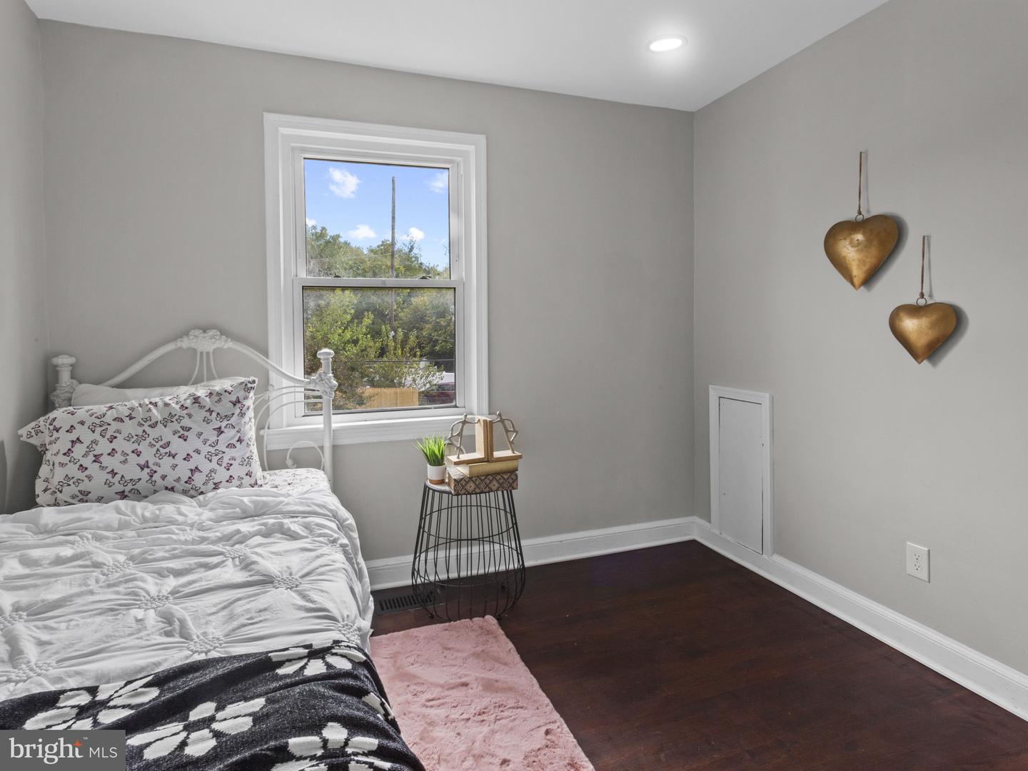 5623 EADS ST NE, WASHINGTON, District Of Columbia 20019, 3 Bedrooms Bedrooms, ,2 BathroomsBathrooms,Residential,For sale,5623 EADS ST NE,DCDC2227272 MLS # DCDC2227272